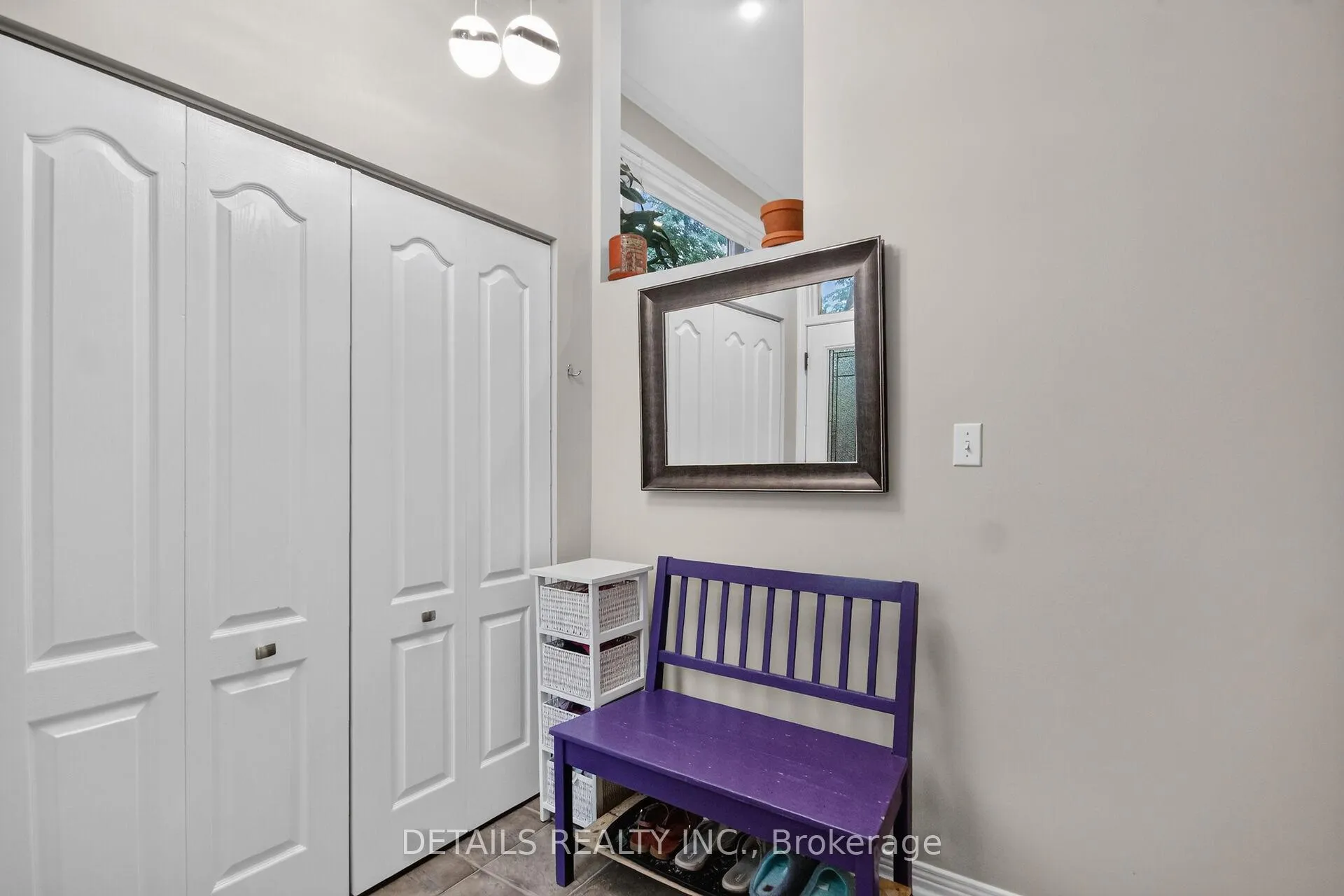 Photo 6 of 39 Sandhurst Court, Ottawa, Mooneys Bay/Riverside Park — HOMEH
