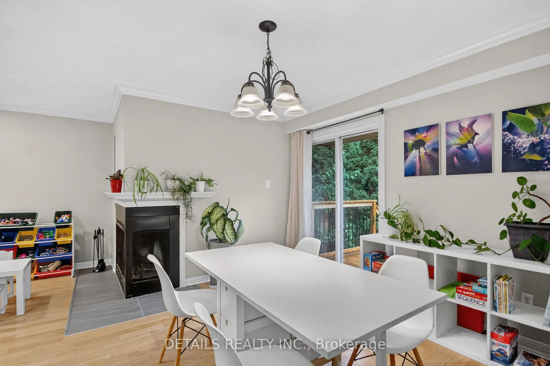 Photo 15 of 39 Sandhurst Court, Ottawa, Mooneys Bay/Riverside Park — HOMEH