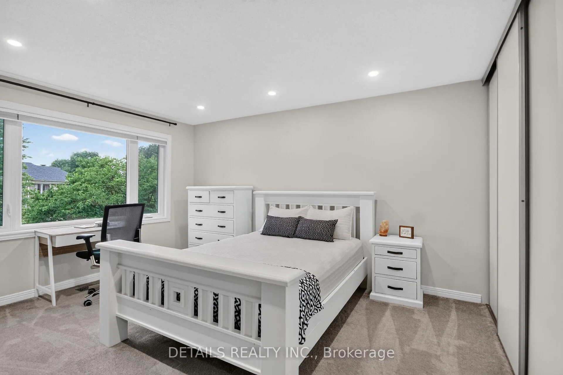 Photo 29 of 39 Sandhurst Court, Ottawa, Mooneys Bay/Riverside Park — HOMEH