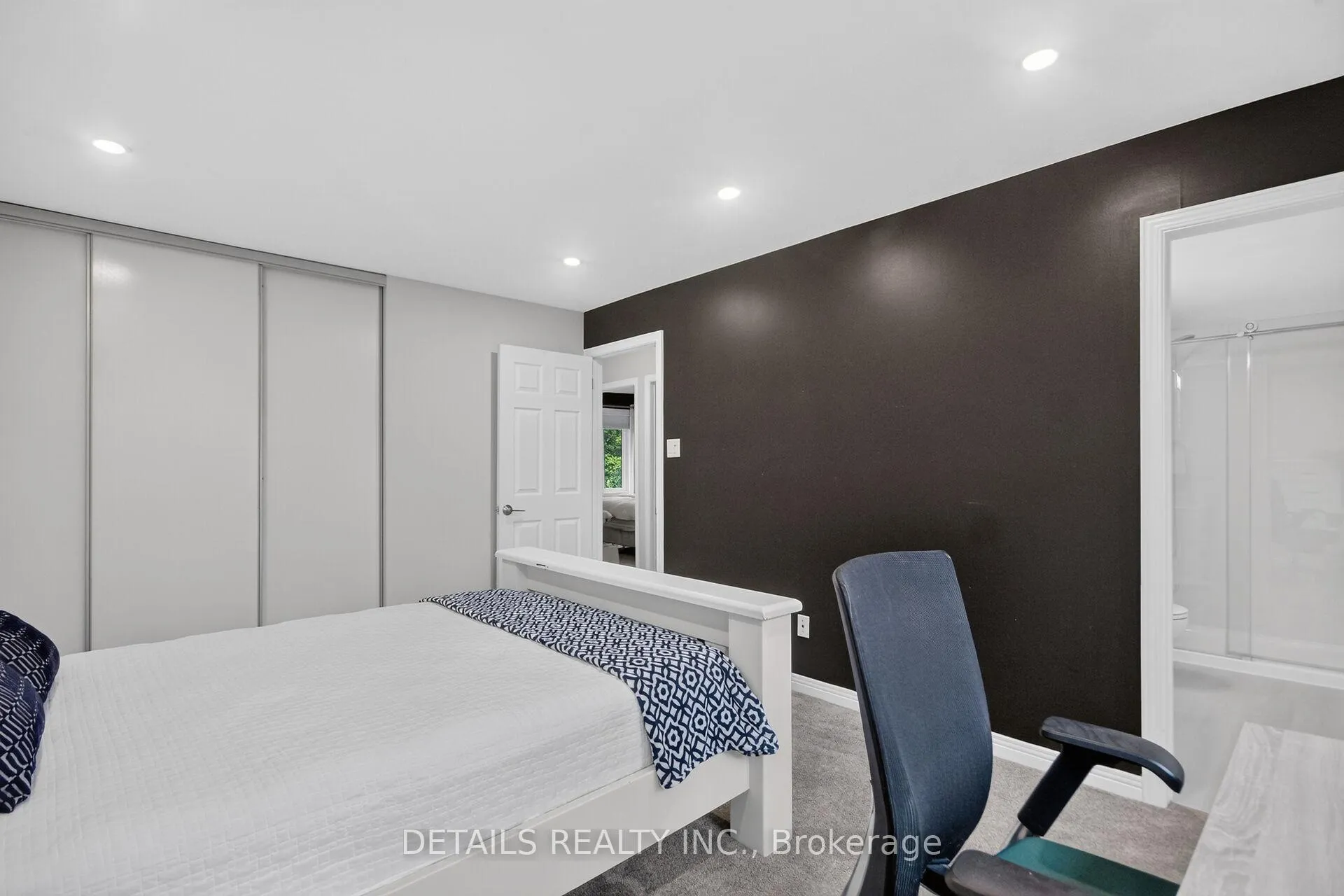 Photo 30 of 39 Sandhurst Court, Ottawa, Mooneys Bay/Riverside Park — HOMEH