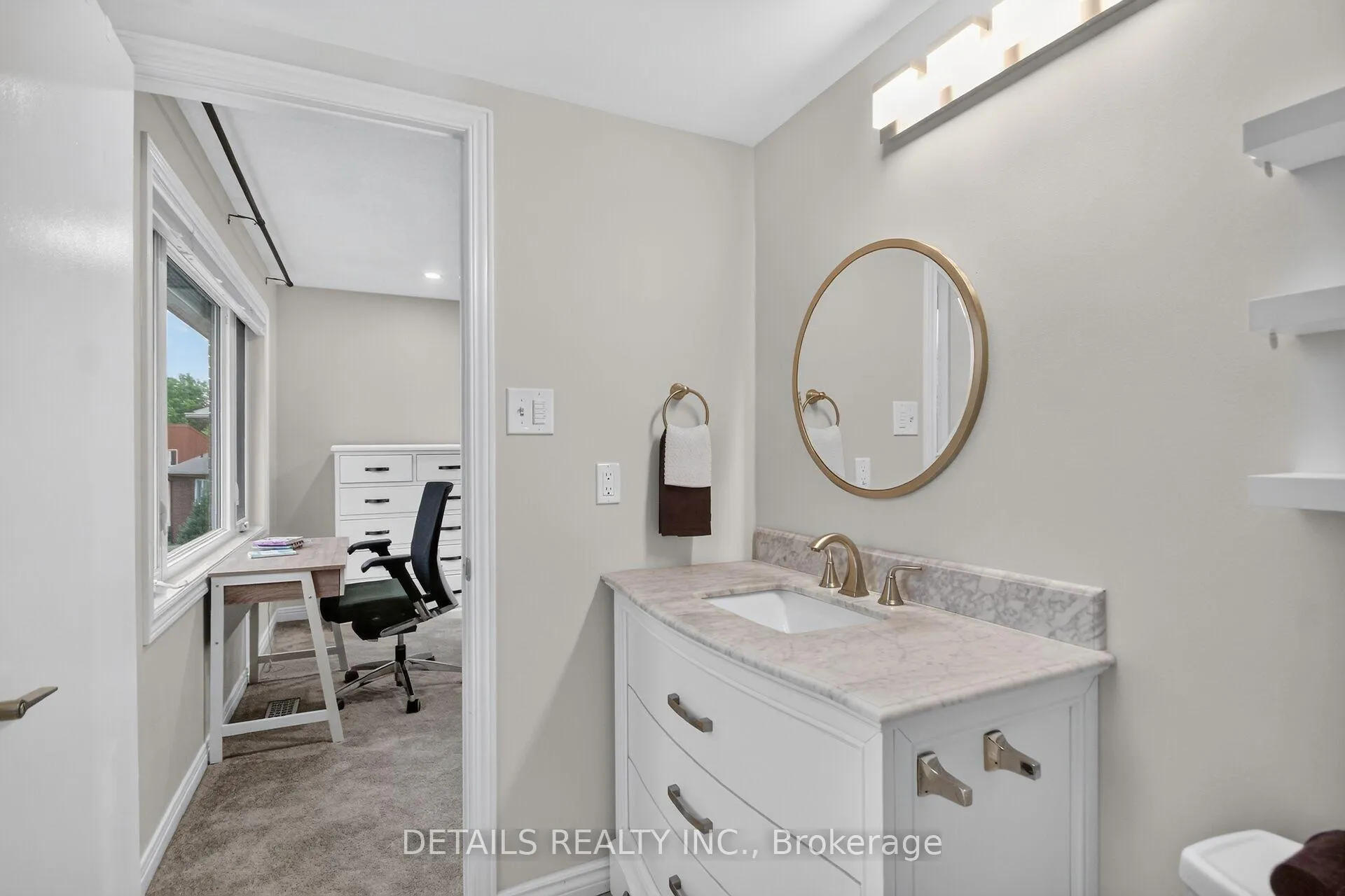 Photo 32 of 39 Sandhurst Court, Ottawa, Mooneys Bay/Riverside Park — HOMEH