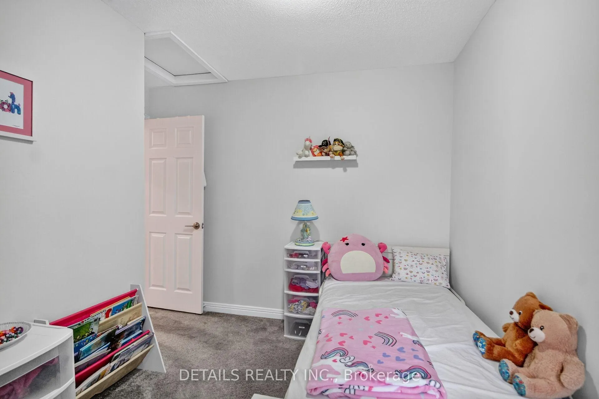 Photo 37 of 39 Sandhurst Court, Ottawa, Mooneys Bay/Riverside Park — HOMEH