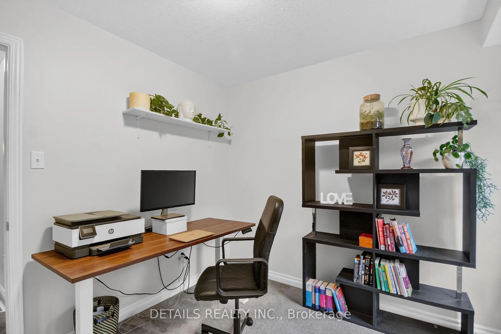 Photo 38 of 39 Sandhurst Court, Ottawa, Mooneys Bay/Riverside Park — HOMEH