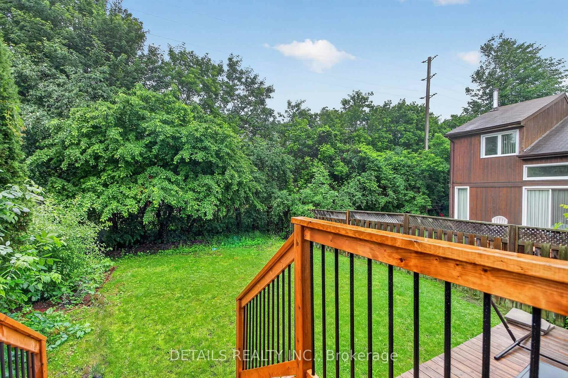 Photo 48 of 39 Sandhurst Court, Ottawa, Mooneys Bay/Riverside Park — HOMEH