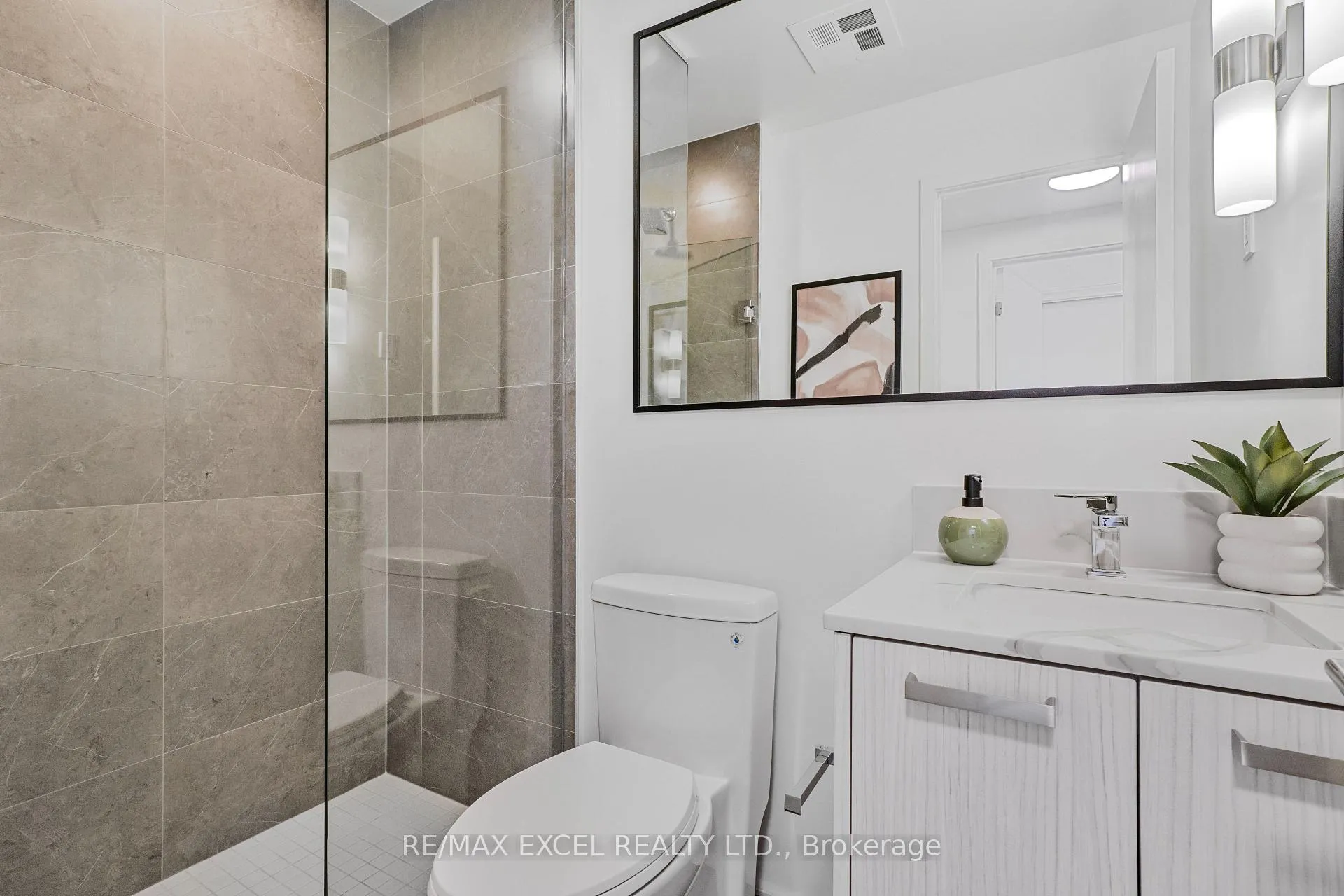 Photo 13 of Unit Th09, 75 Curlew Drive, North York, Parkwoods-Donalda — HOMEH