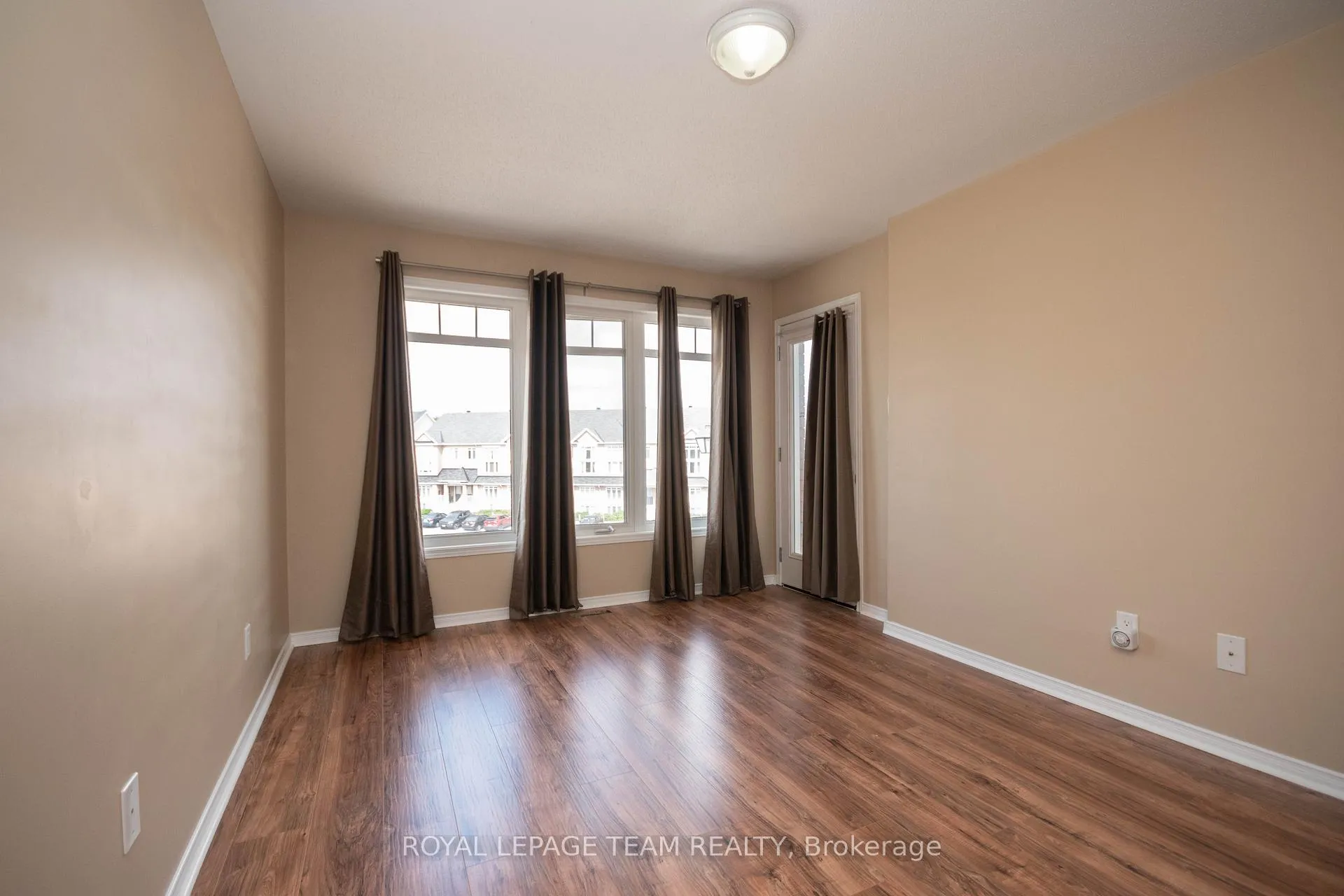 Photo 21 of 304 Citiplace Drive, Ottawa, Merivale Industrial Park/Citiplace — HOMEH