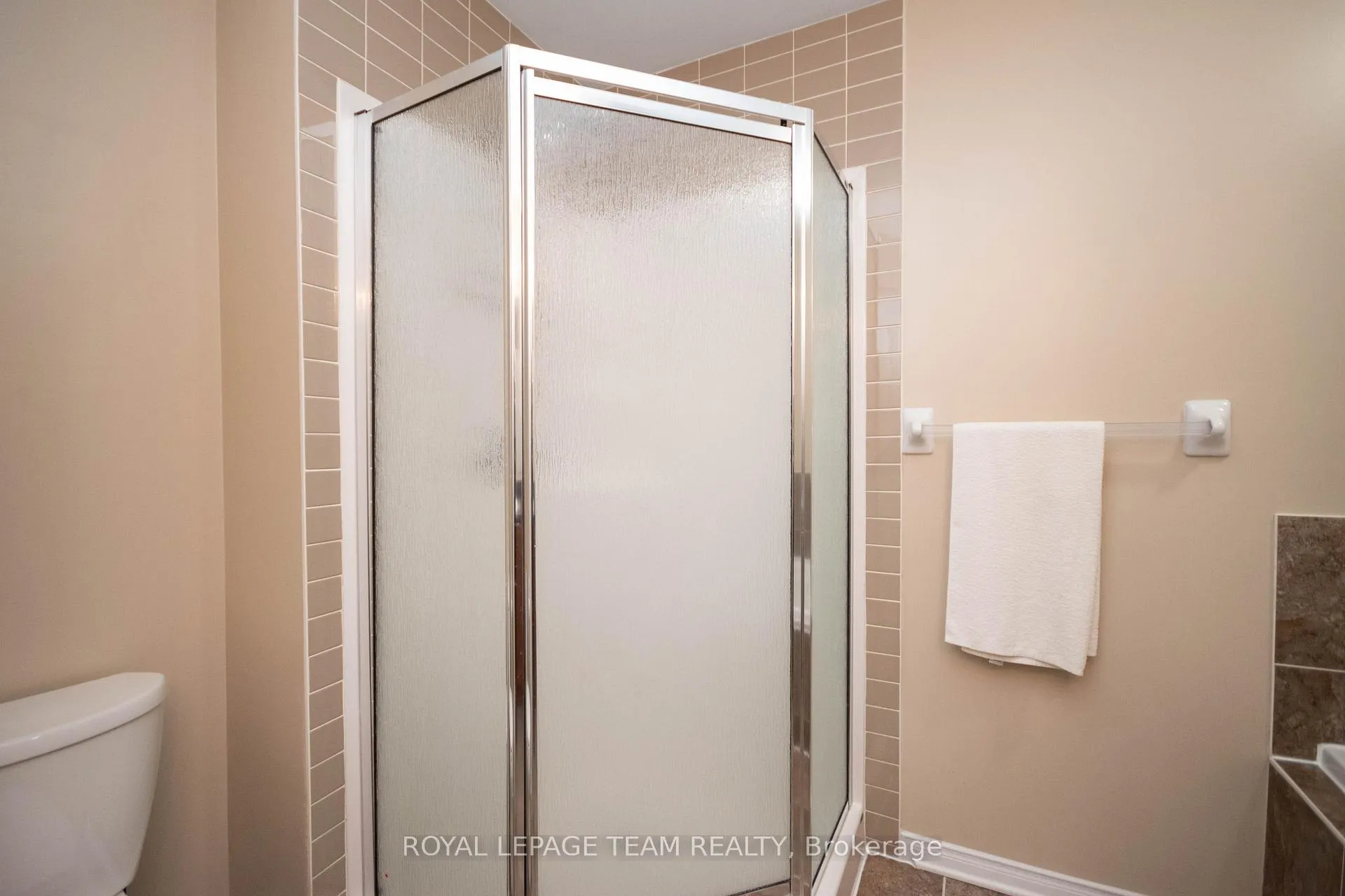Photo 26 of 304 Citiplace Drive, Ottawa, Merivale Industrial Park/Citiplace — HOMEH