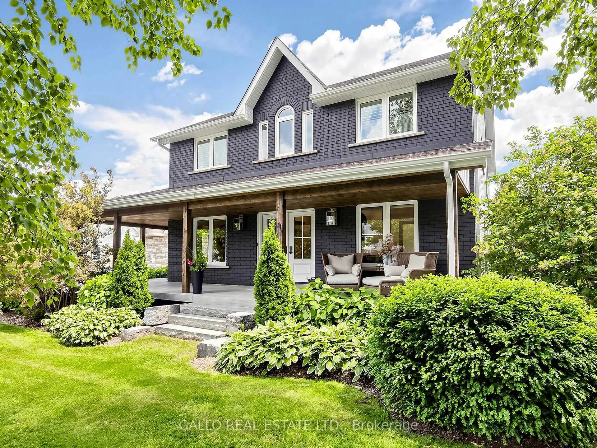 Photo 5 of 35 Campbell Drive, Uxbridge — HOMEH