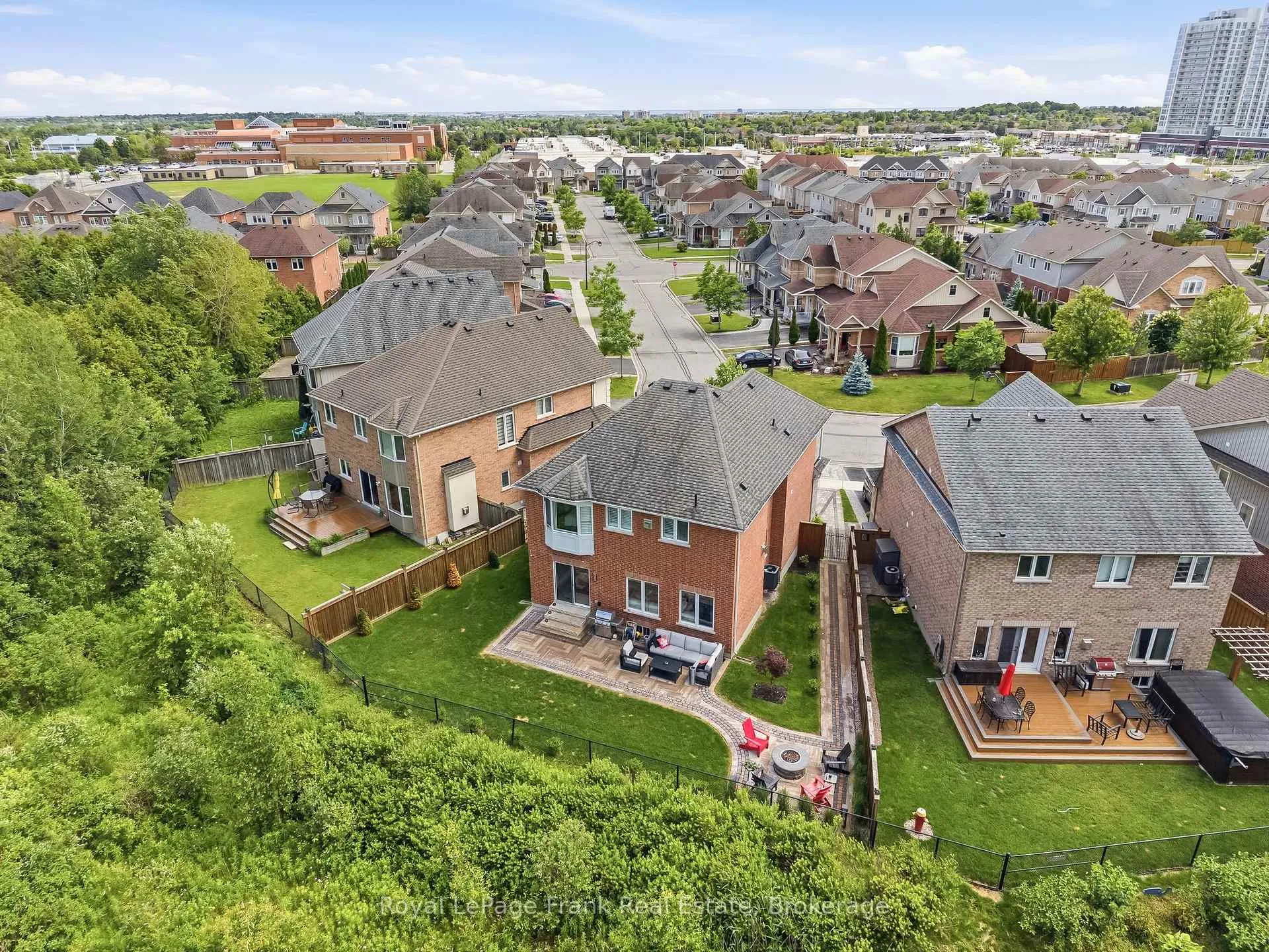 Photo 39 of 24 Rushlands Crescent, Whitby, Taunton North — HOMEH