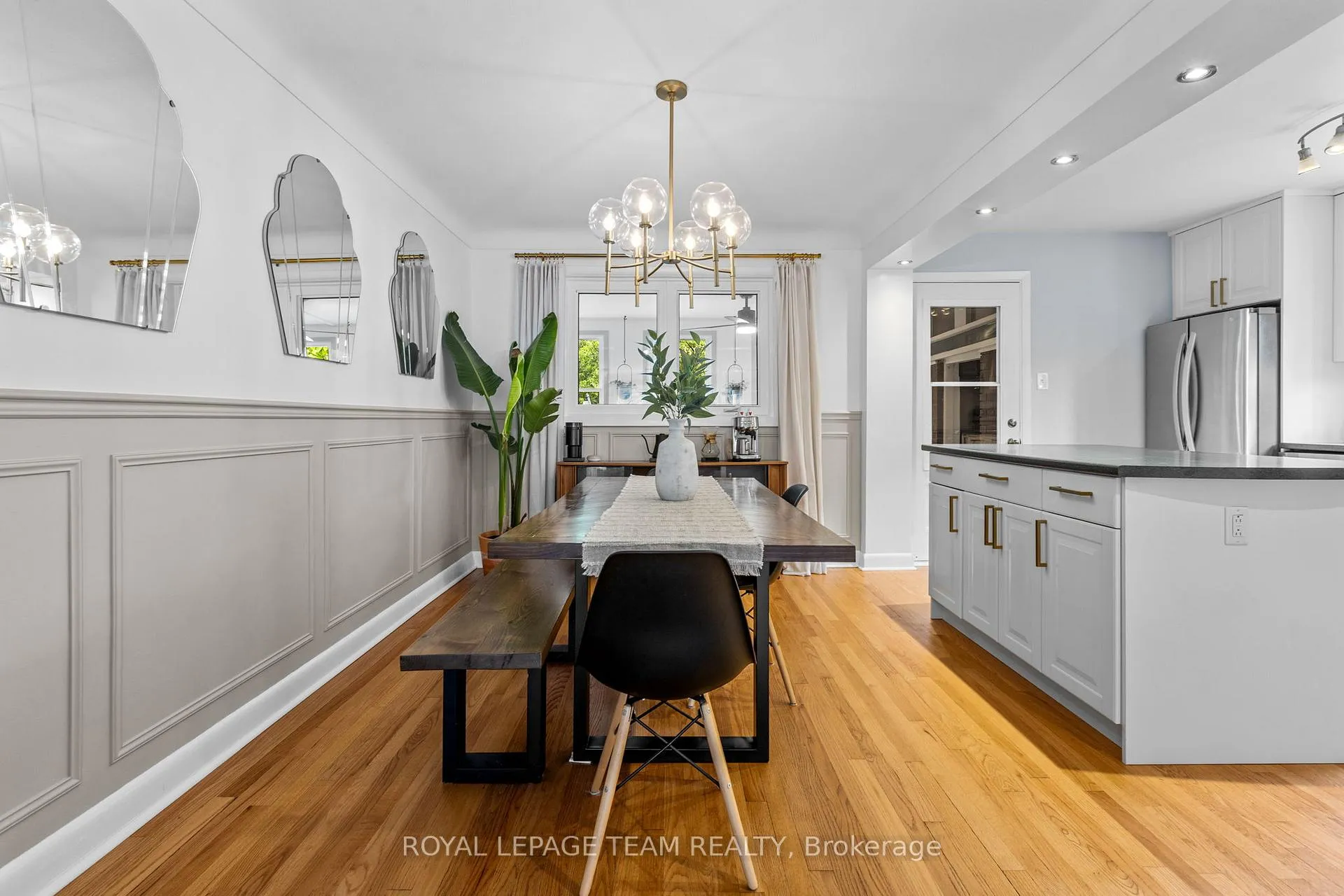 Photo 4 of 1215 Emperor Avenue, Ottawa, Carlington — HOMEH