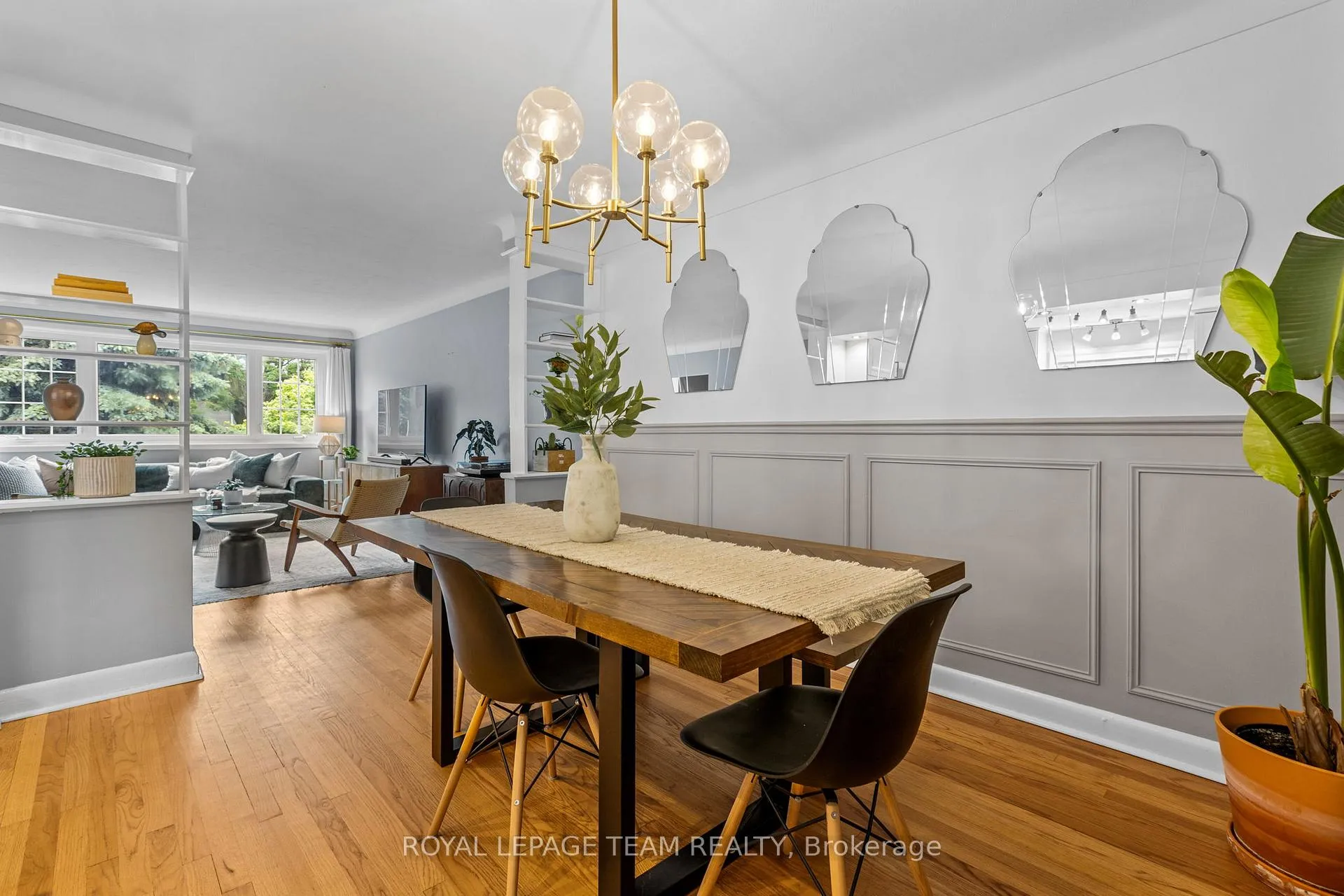 Photo 5 of 1215 Emperor Avenue, Ottawa, Carlington — HOMEH