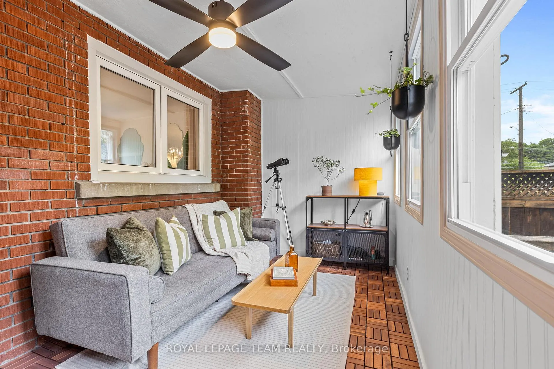 Photo 11 of 1215 Emperor Avenue, Ottawa, Carlington — HOMEH