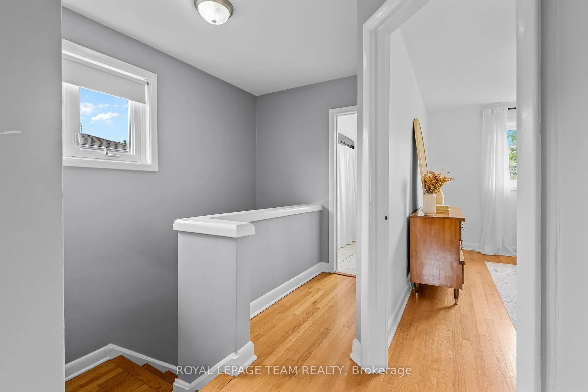 Photo 13 of 1215 Emperor Avenue, Ottawa, Carlington — HOMEH