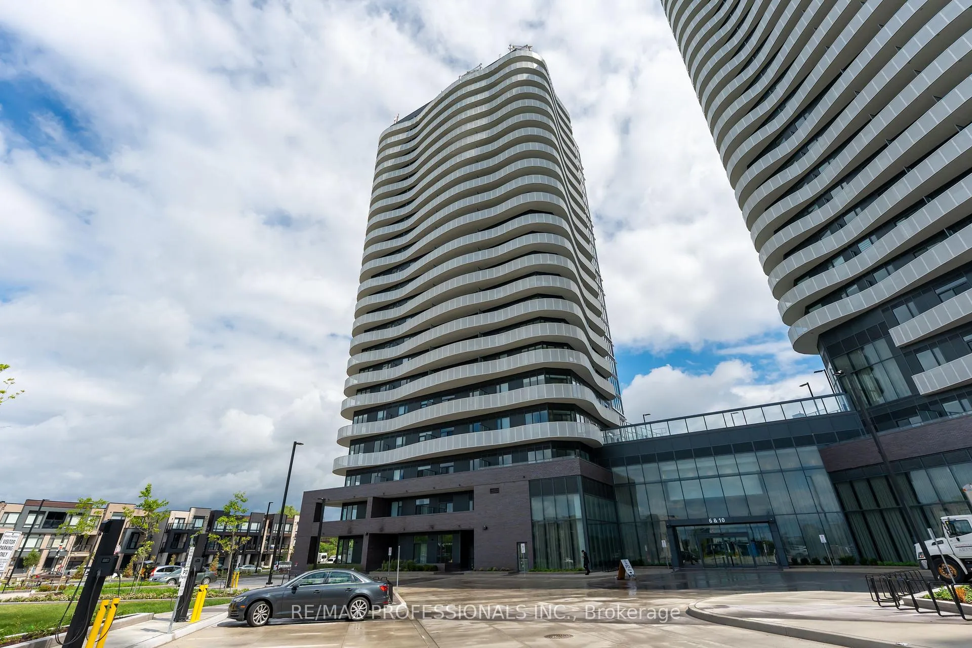 Photo 26 of Unit 403, 10 Flavelle Trail, Vaughan, Steeles West Industrial — HOMEH
