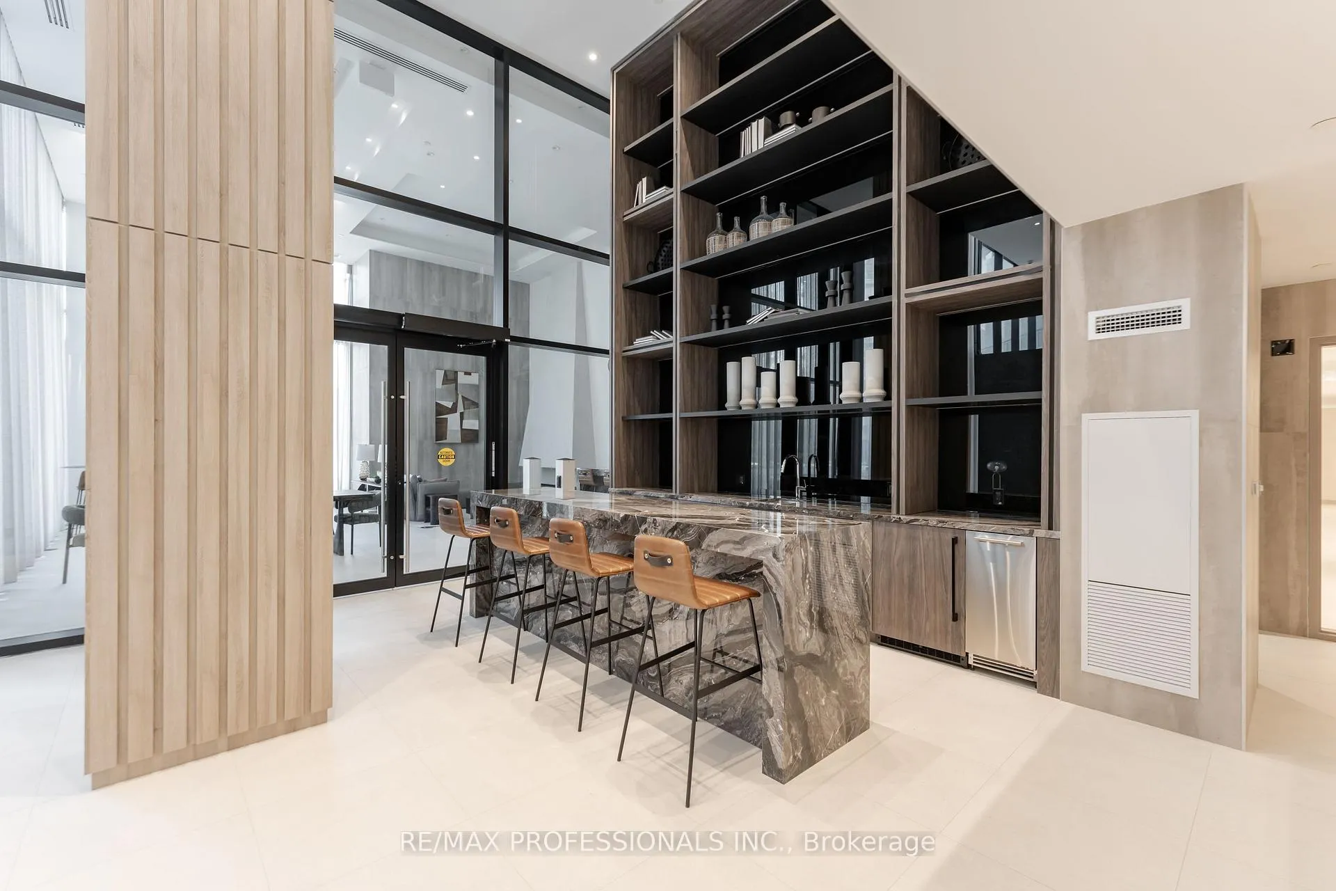 Photo 28 of Unit 403, 10 Flavelle Trail, Vaughan, Steeles West Industrial — HOMEH
