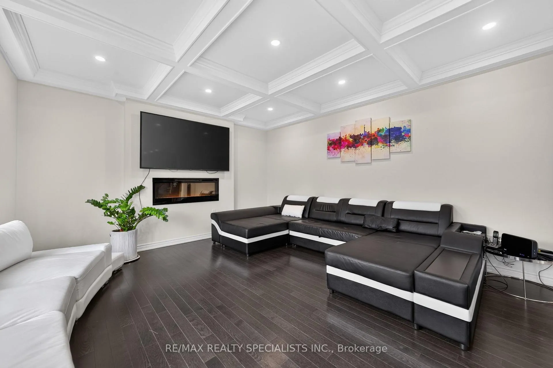 Photo 16 of Unit 11, 30 Emeny Lane, Guelph, Kortright East — HOMEH