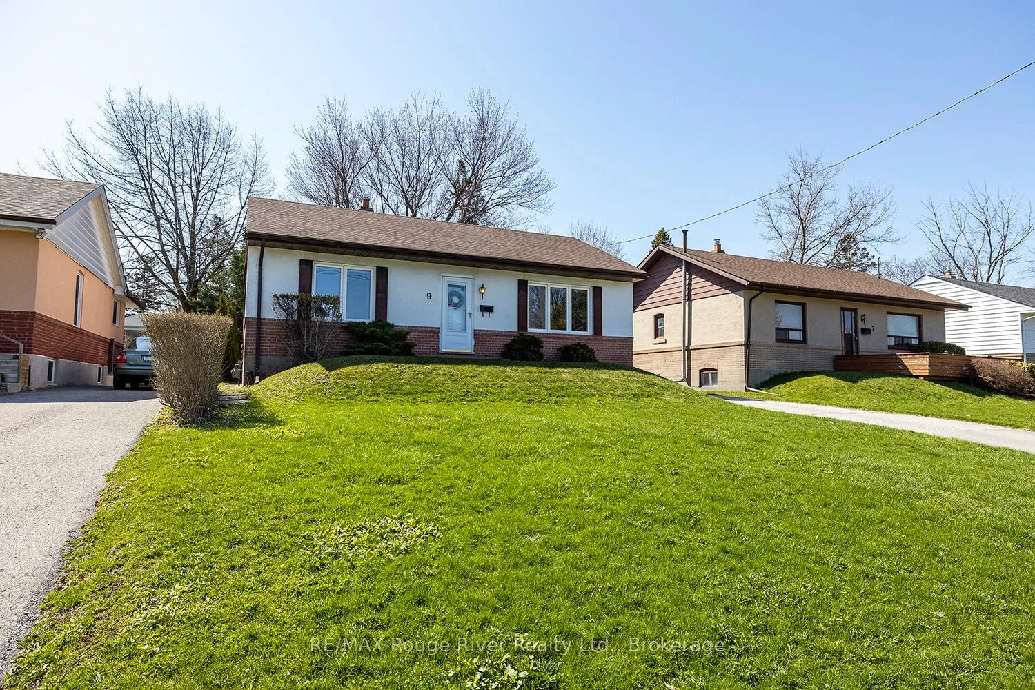 Photo of 9 Granard Boulevard