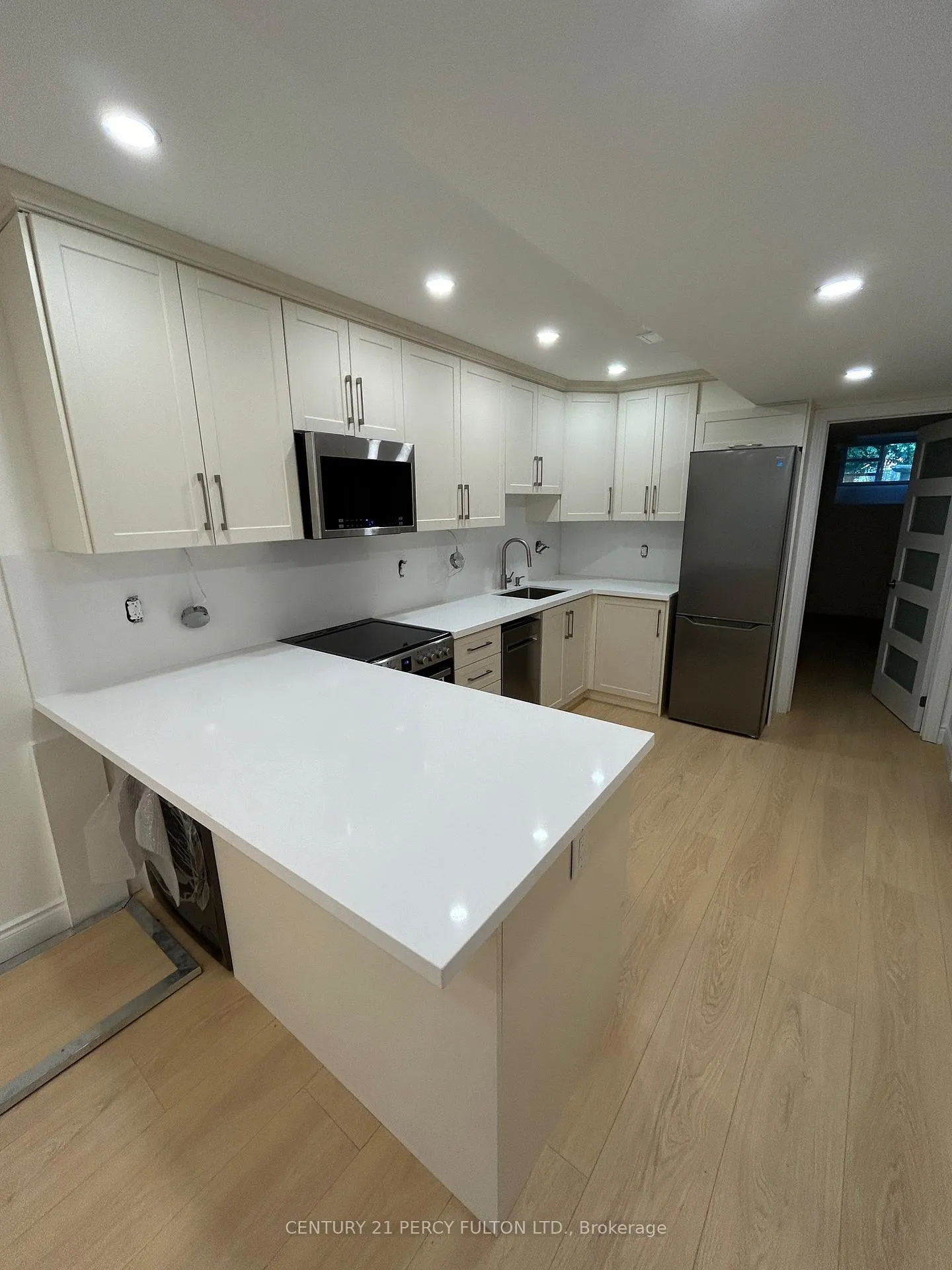 Photo 2 of Unit Unit 2, 163 Hampton Avenue E, Toronto, North Riverdale — HOMEH