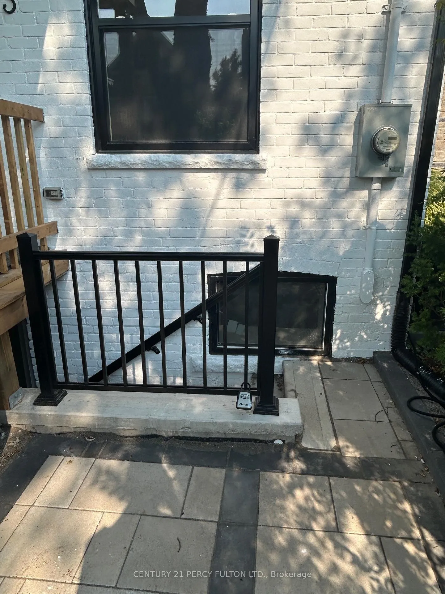 Photo 12 of Unit Unit 2, 163 Hampton Avenue E, Toronto, North Riverdale — HOMEH