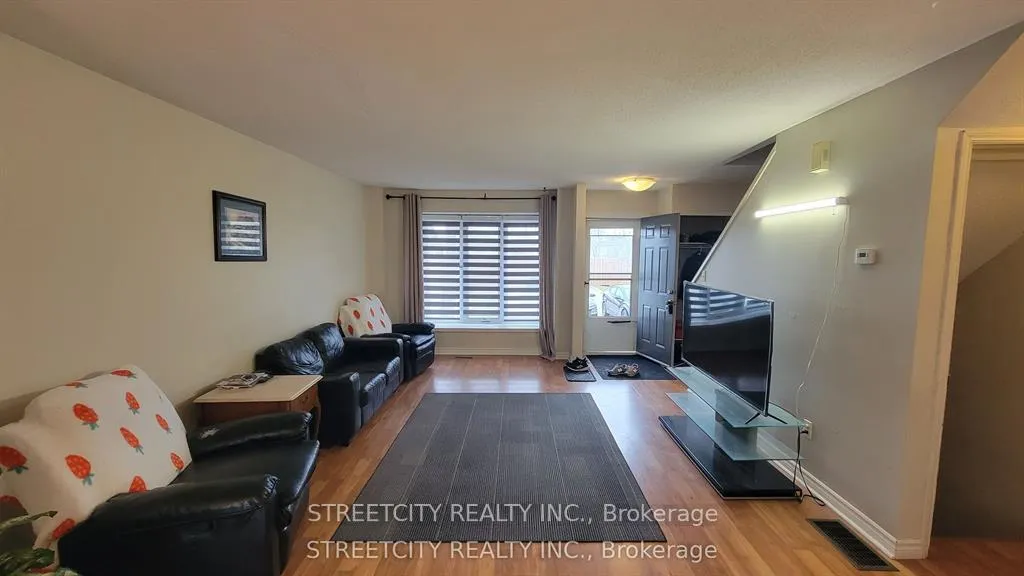 Photo 3 of Unit 108, 733 Deveron Crescent, London, South T — HOMEH