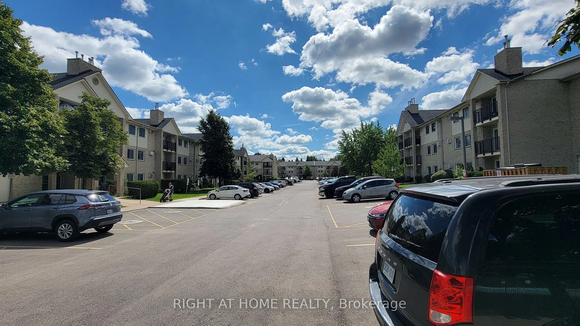 Photo 16 of Unit 108, 733 Deveron Crescent, London, South T — HOMEH