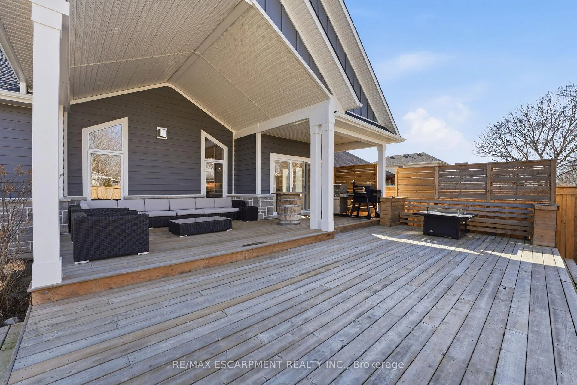 Photo 48 of 9 East Street N, Norfolk, Port Dover — HOMEH