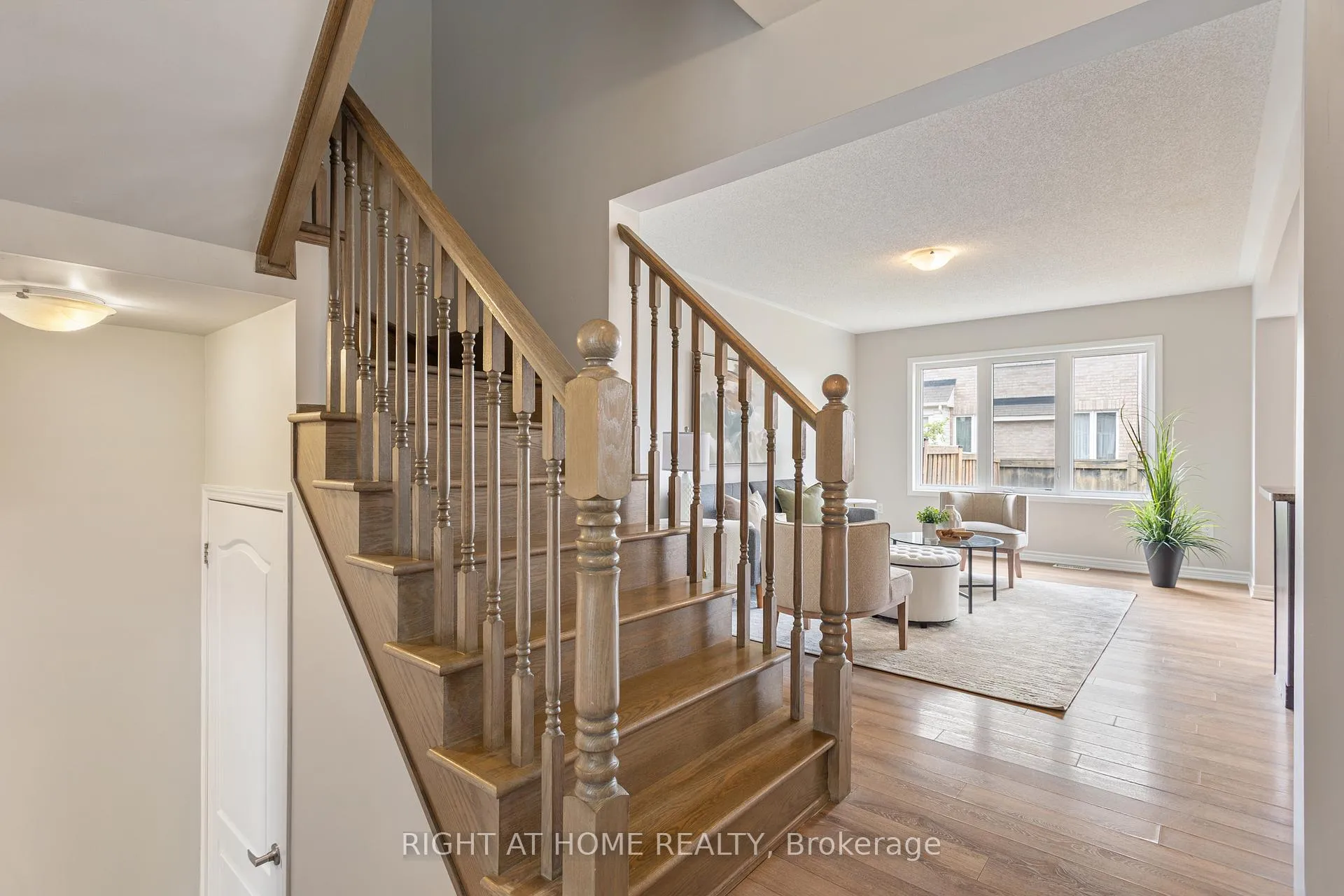 Photo 11 of 1550 Gainer Crescent, Milton, Clarke — HOMEH