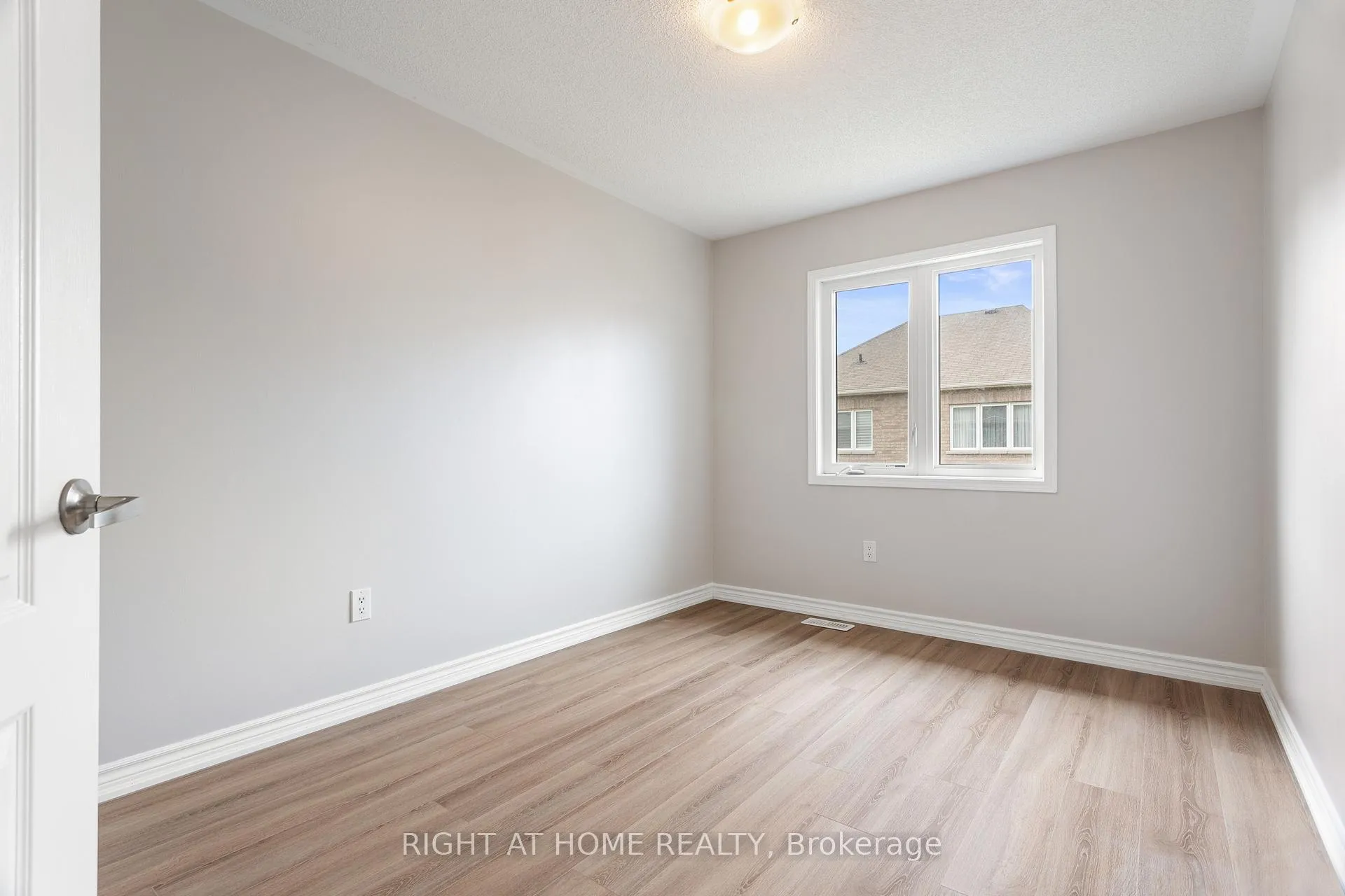Photo 31 of 1550 Gainer Crescent, Milton, Clarke — HOMEH