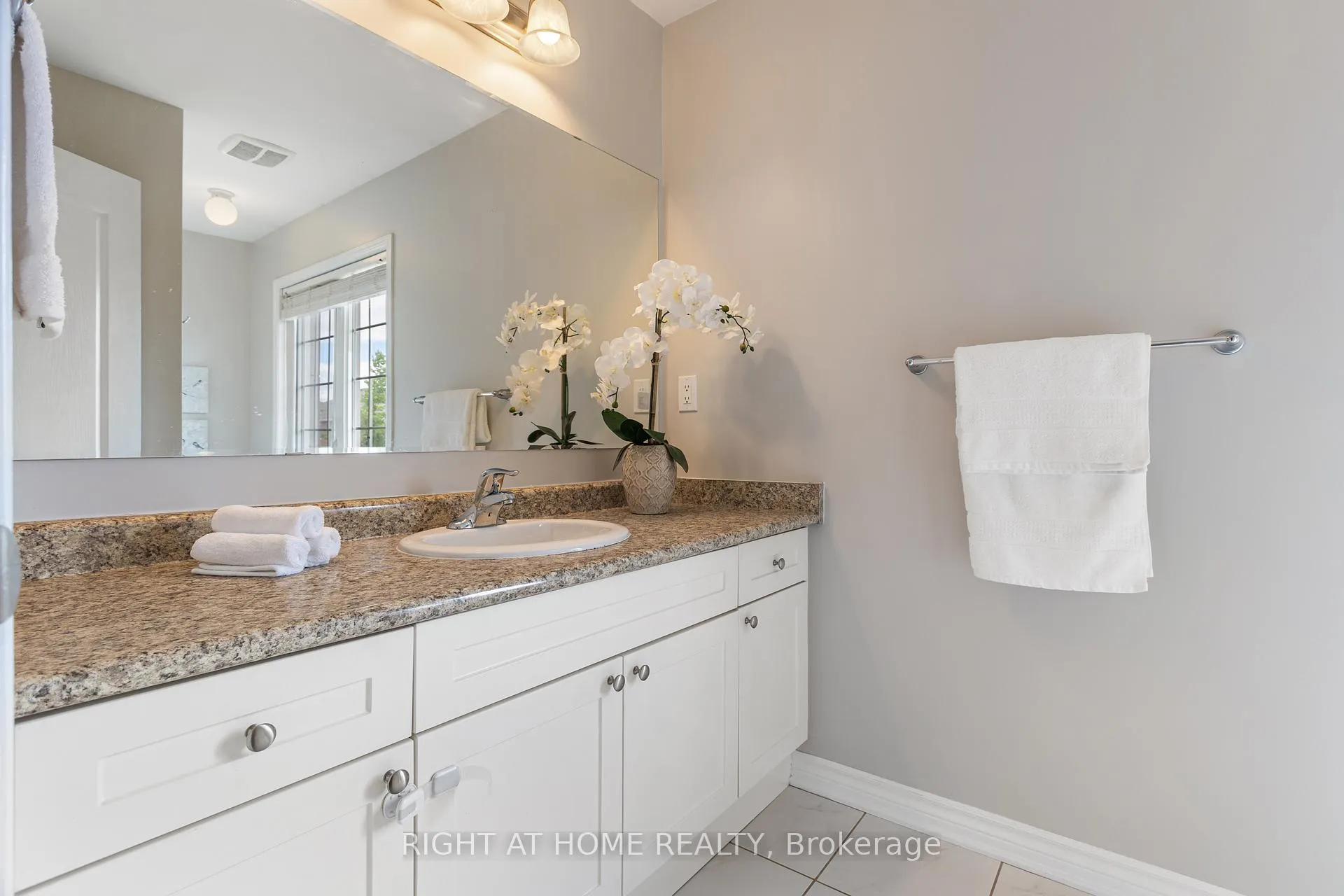 Photo 34 of 1550 Gainer Crescent, Milton, Clarke — HOMEH