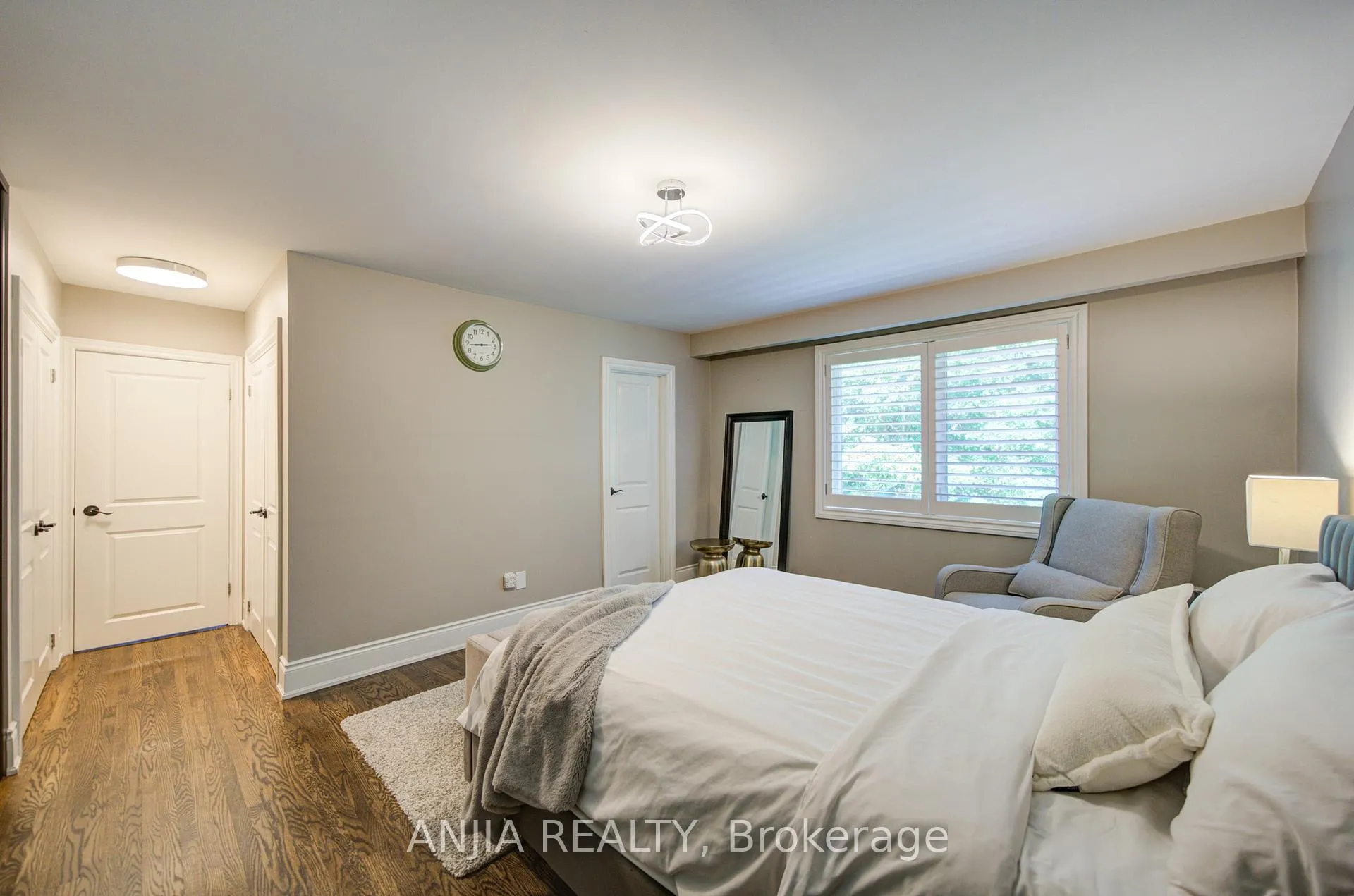 Photo 24 of 8 George Henry Boulevard, North York, Henry Farm — HOMEH