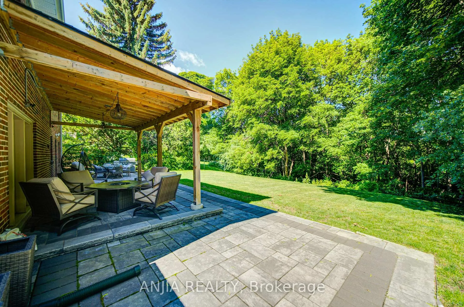 Photo 44 of 8 George Henry Boulevard, North York, Henry Farm — HOMEH