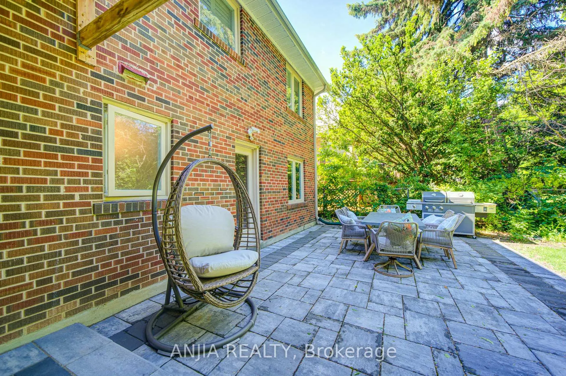 Photo 46 of 8 George Henry Boulevard, North York, Henry Farm — HOMEH