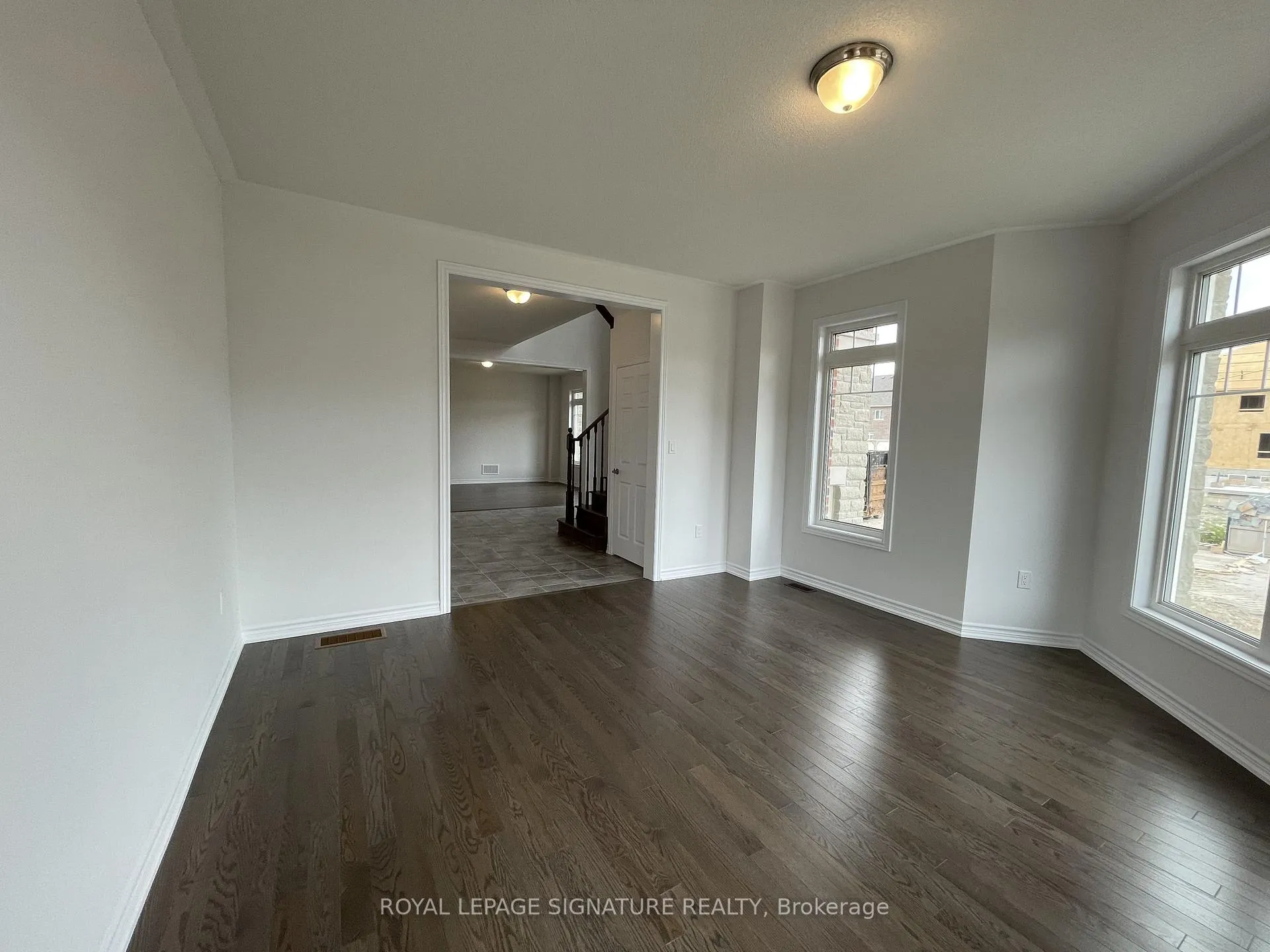 Photo 4 of 31 Royal Fern Crescent, Caledon, Rural Caledon — HOMEH