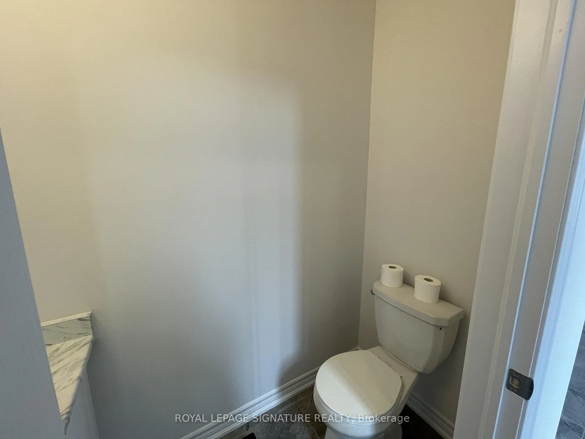 Photo 10 of 31 Royal Fern Crescent, Caledon, Rural Caledon — HOMEH
