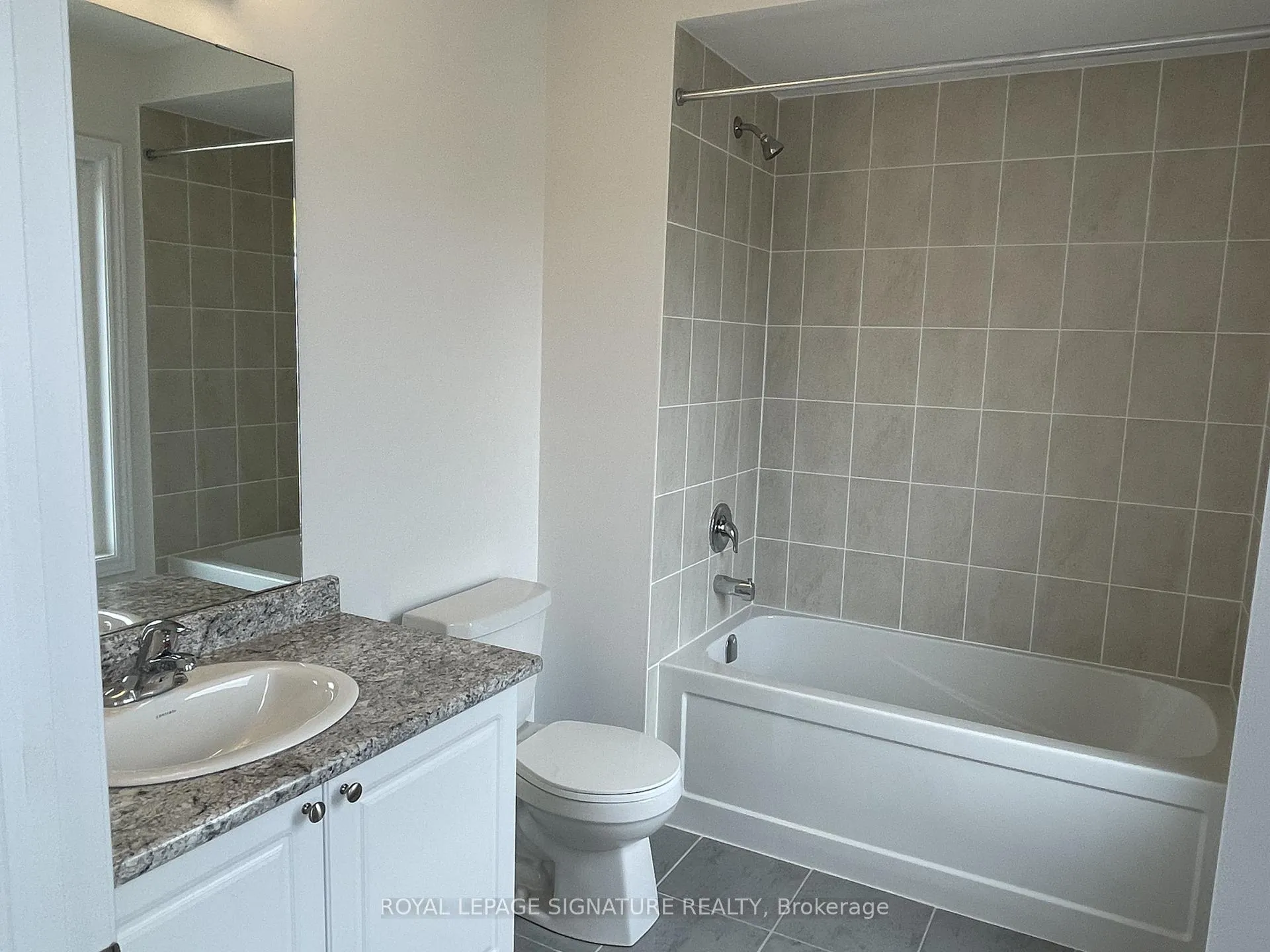 Photo 14 of 31 Royal Fern Crescent, Caledon, Rural Caledon — HOMEH