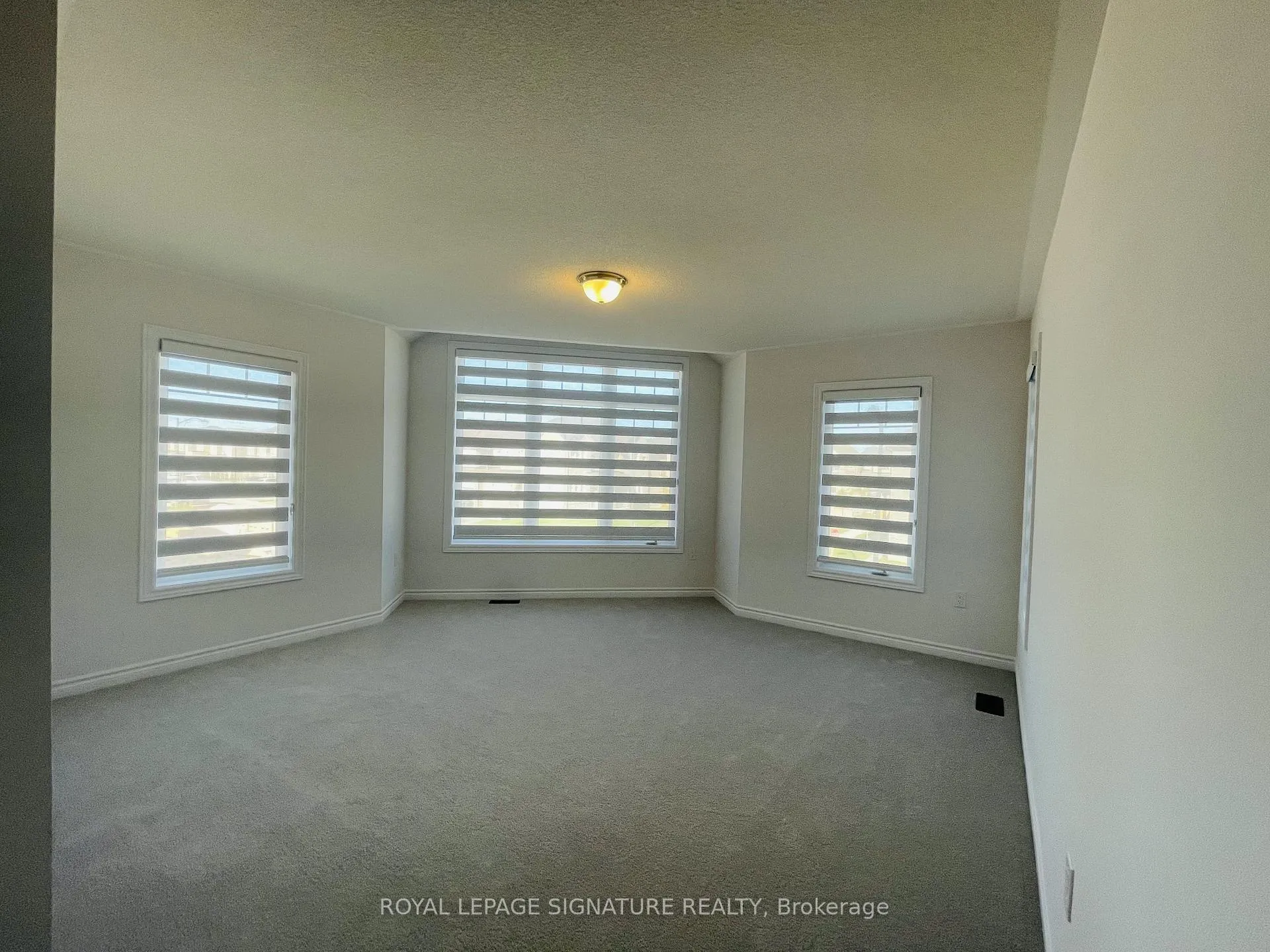 Photo 28 of 31 Royal Fern Crescent, Caledon, Rural Caledon — HOMEH