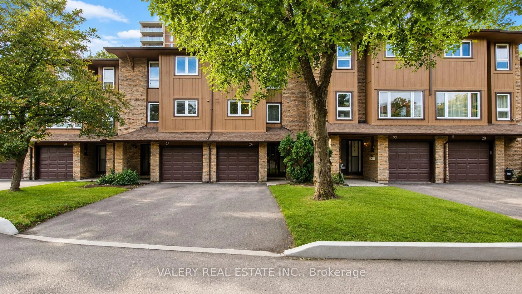Photo 1 of Unit 24, 2359 Birchmount Road, Scarborough, Tam O'Shanter-Sullivan — HOMEH