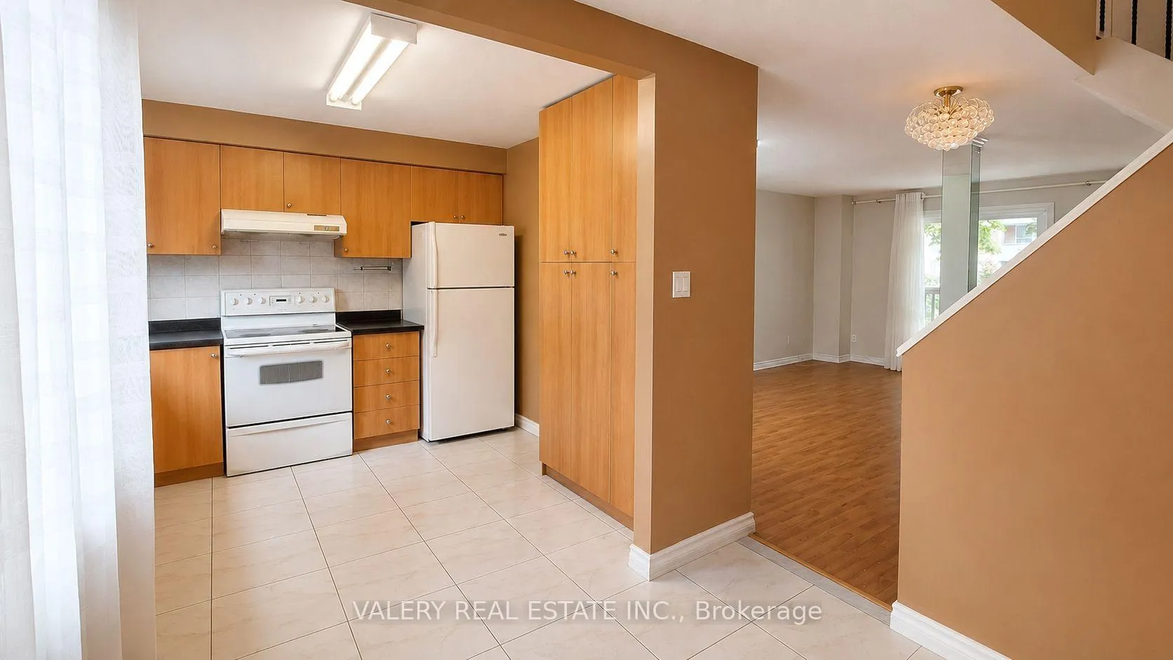 Photo 7 of Unit 24, 2359 Birchmount Road, Scarborough, Tam O'Shanter-Sullivan — HOMEH