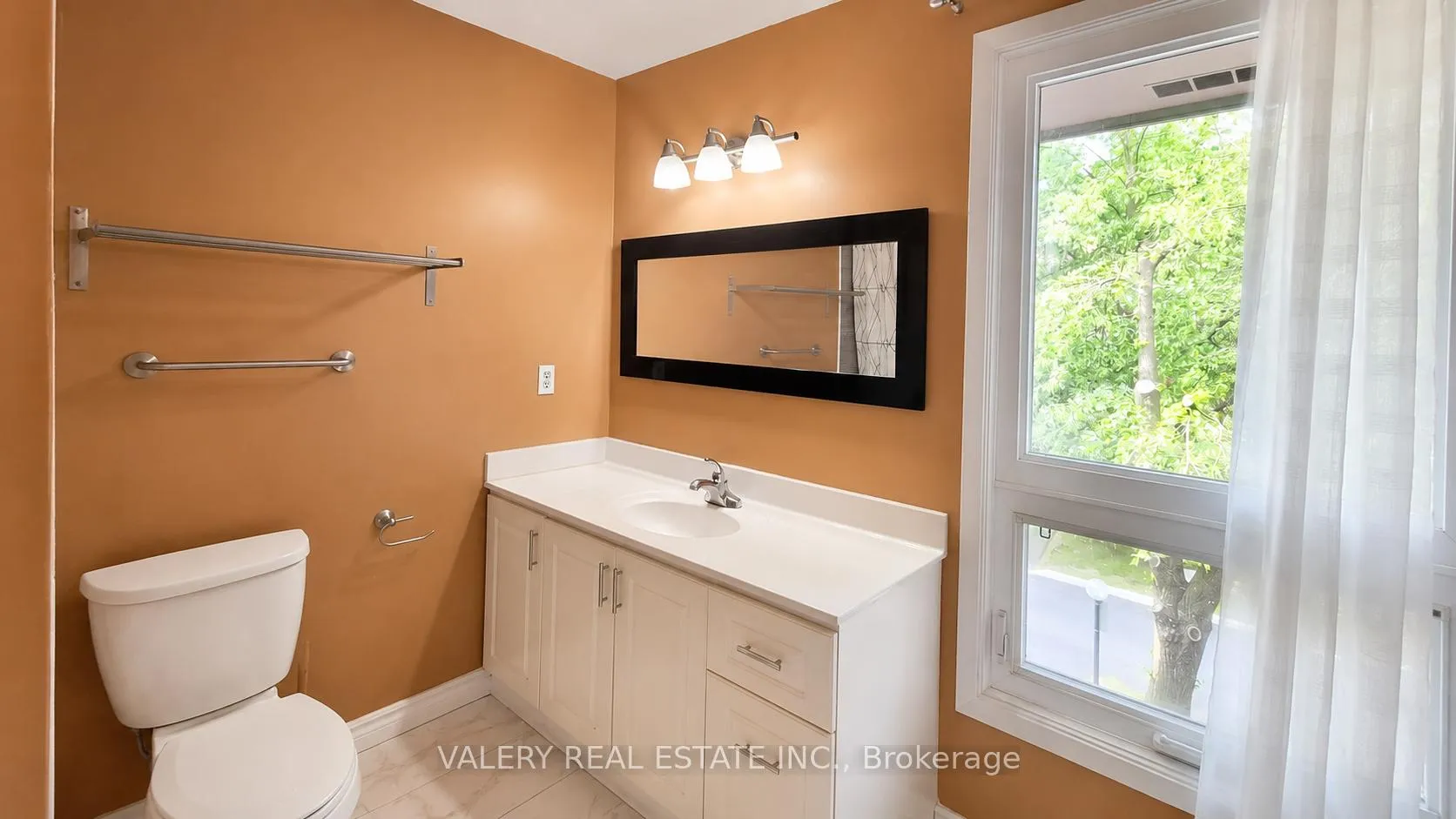 Photo 10 of Unit 24, 2359 Birchmount Road, Scarborough, Tam O'Shanter-Sullivan — HOMEH