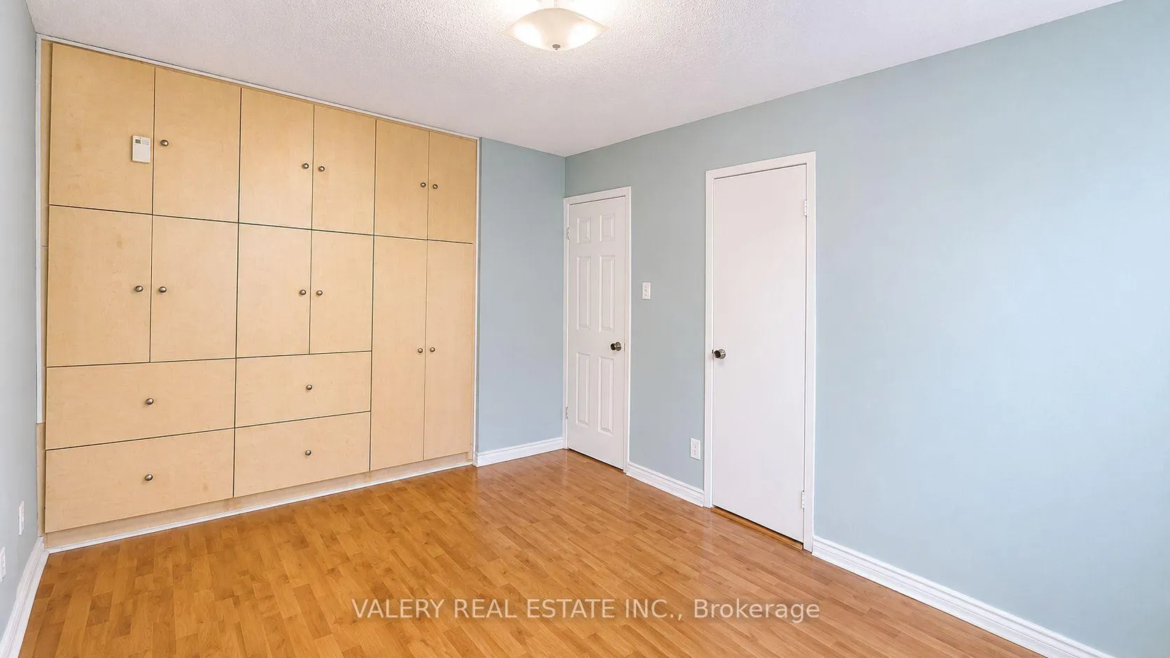 Photo 23 of Unit 24, 2359 Birchmount Road, Scarborough, Tam O'Shanter-Sullivan — HOMEH