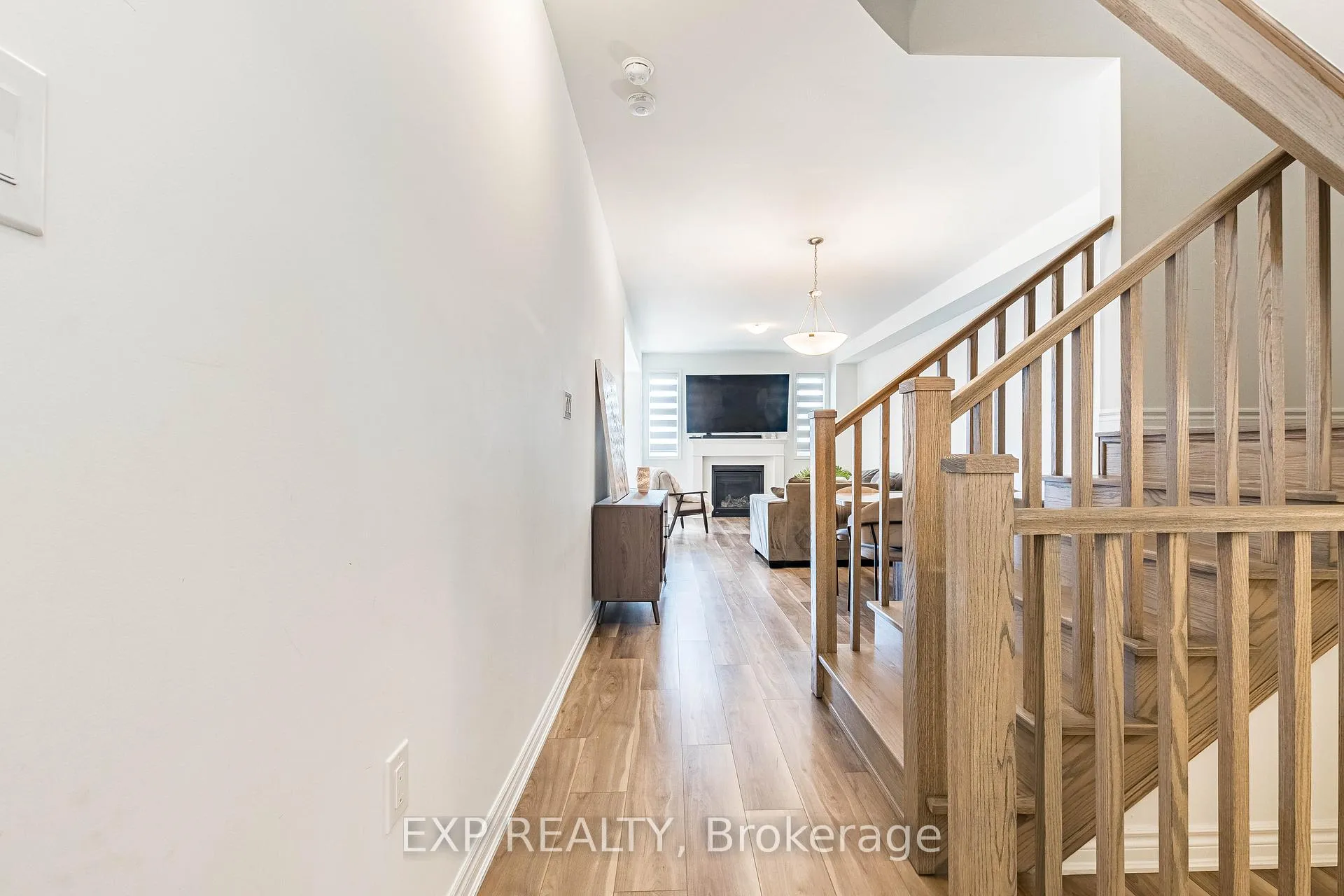 Photo 4 of Unit 15, 1257 Ferguson Drive, Milton, Bowes — HOMEH