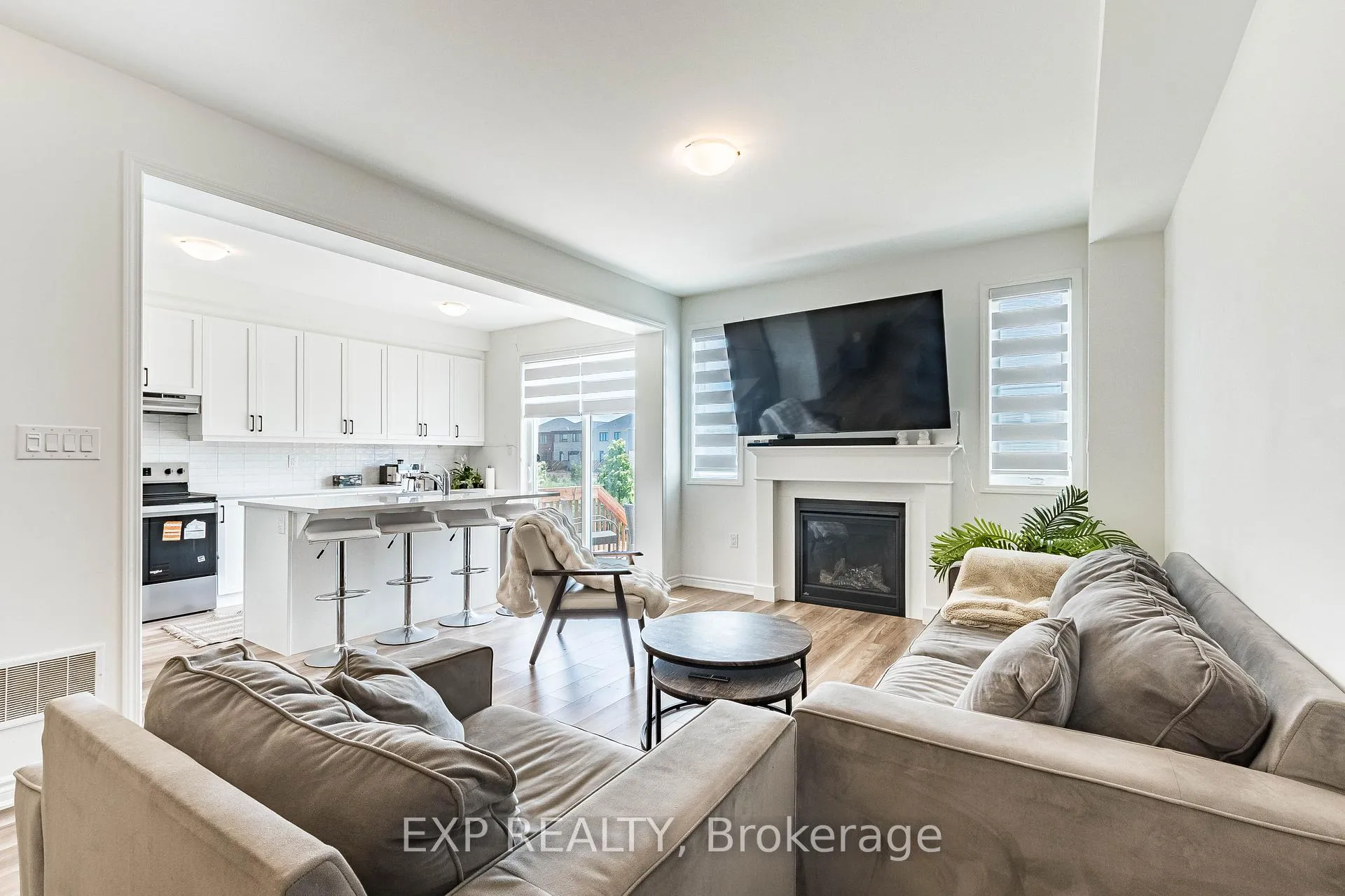 Photo 8 of Unit 15, 1257 Ferguson Drive, Milton, Bowes — HOMEH