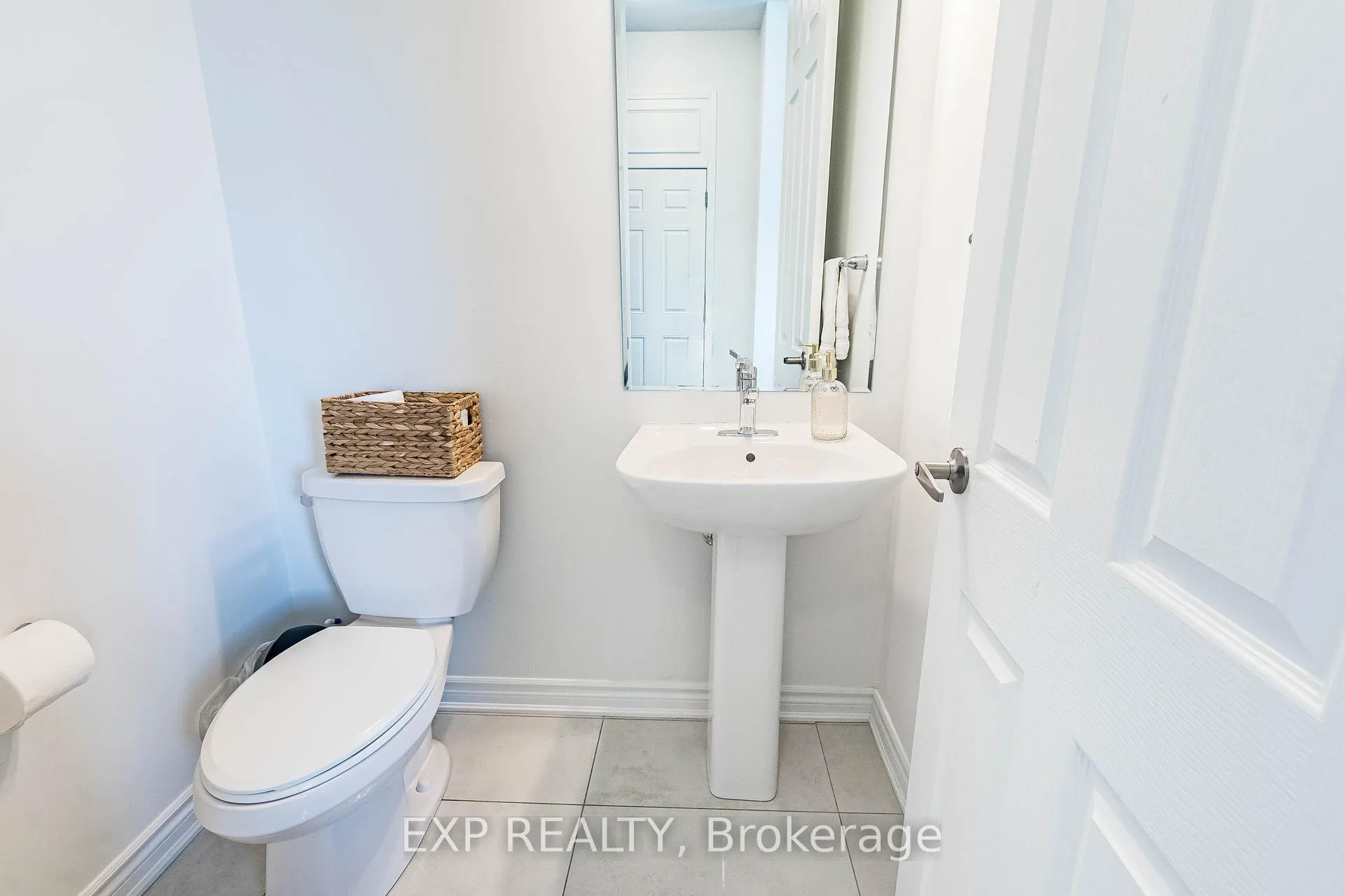 Photo 15 of Unit 15, 1257 Ferguson Drive, Milton, Bowes — HOMEH