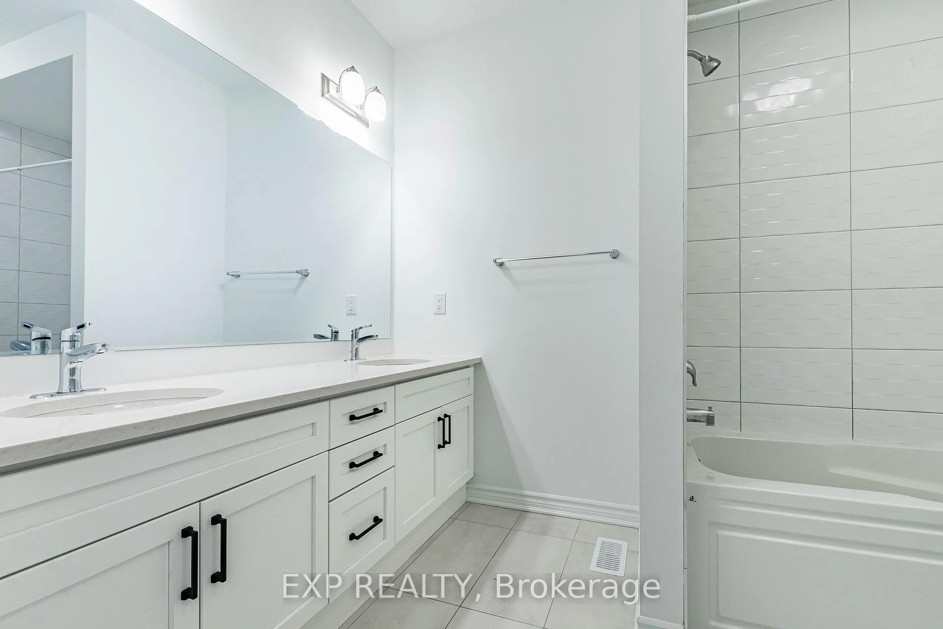 Photo 29 of Unit 15, 1257 Ferguson Drive, Milton, Bowes — HOMEH