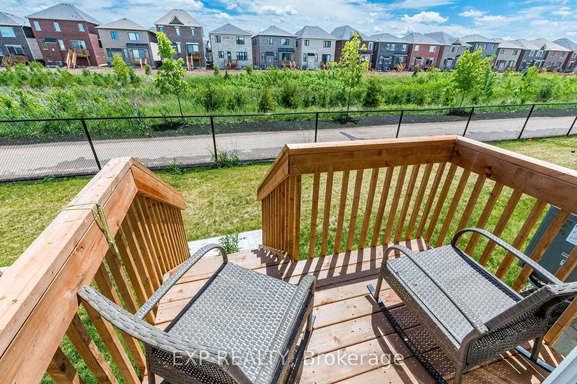 Photo 34 of Unit 15, 1257 Ferguson Drive, Milton, Bowes — HOMEH