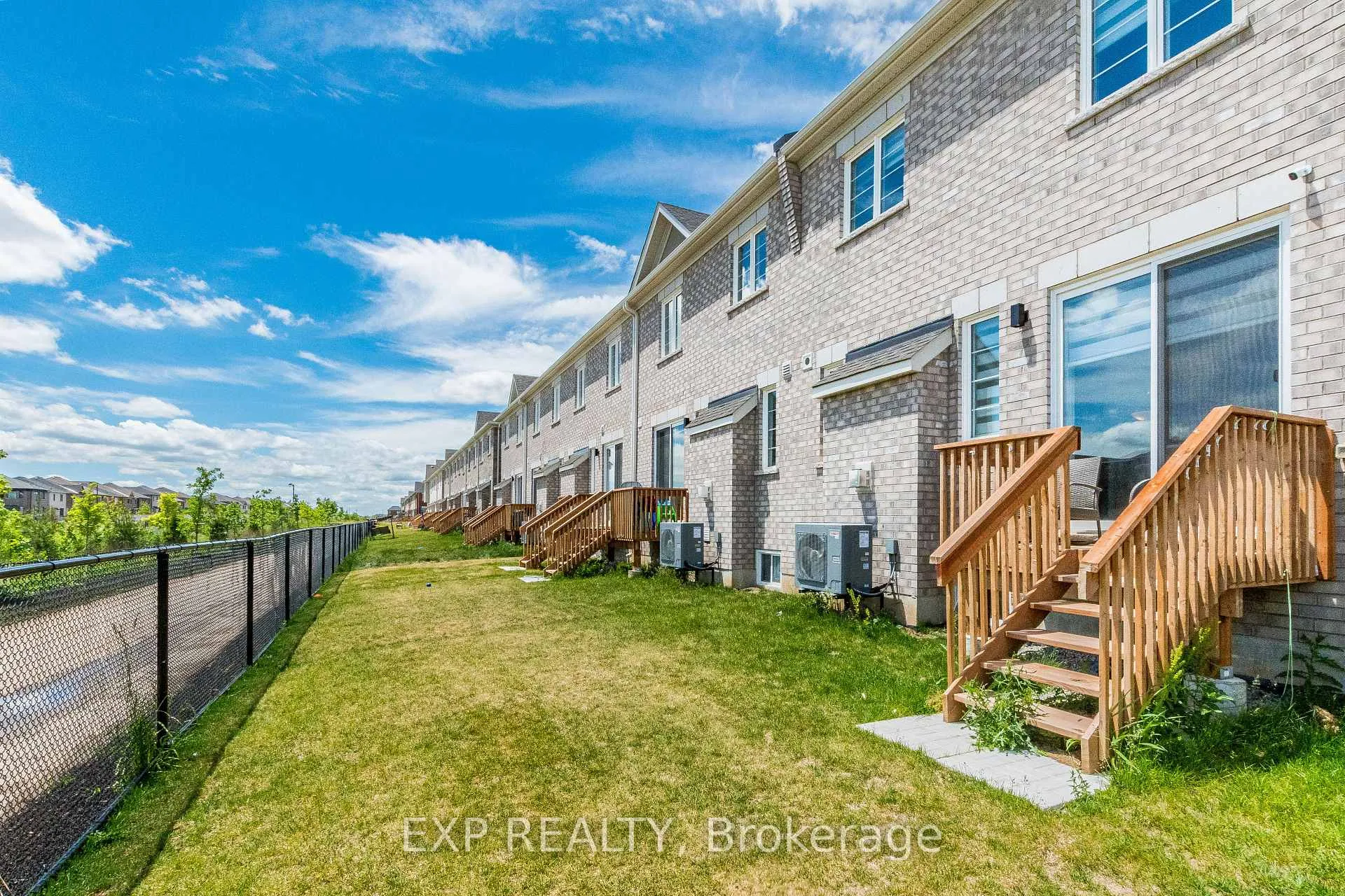 Photo 36 of Unit 15, 1257 Ferguson Drive, Milton, Bowes — HOMEH