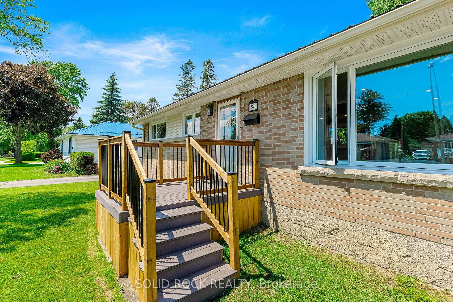 Photo 4 of 56 Bramshot Avenue, Brockville, Brockville — HOMEH
