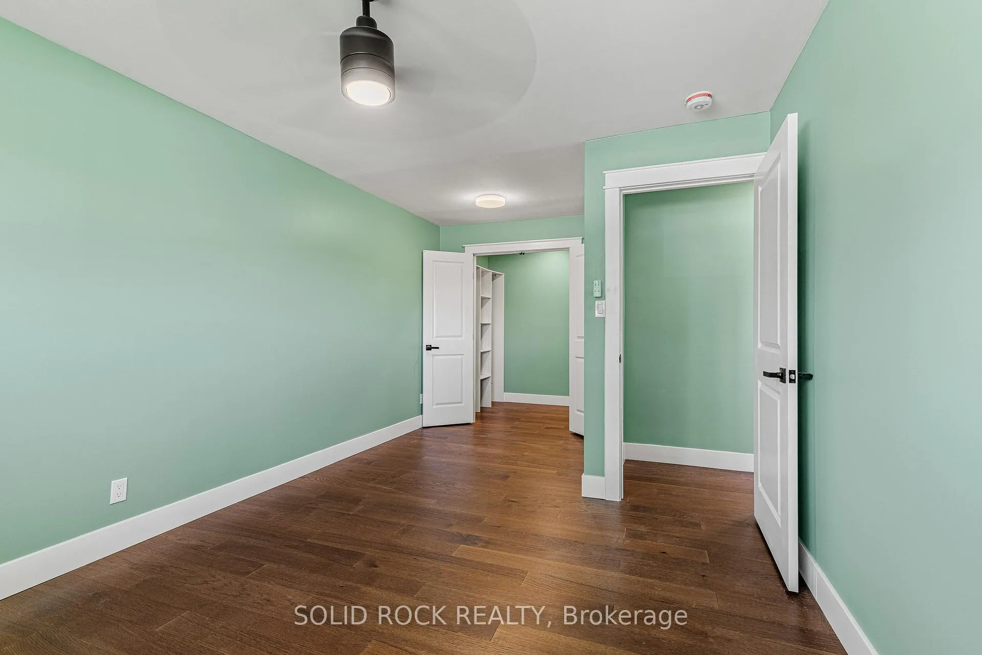 Photo 16 of 56 Bramshot Avenue, Brockville, Brockville — HOMEH