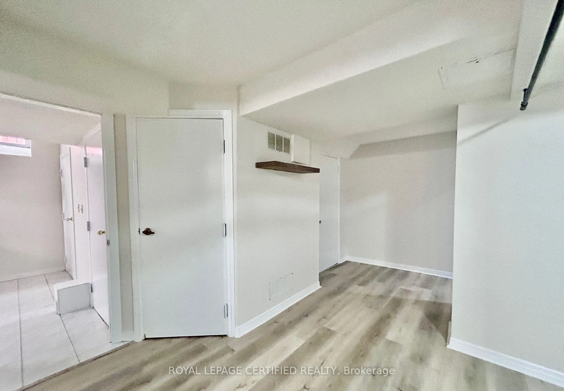 Photo 14 of Unit Bsmt, 961 Stargazer Drive, Mississauga, East Credit — HOMEH