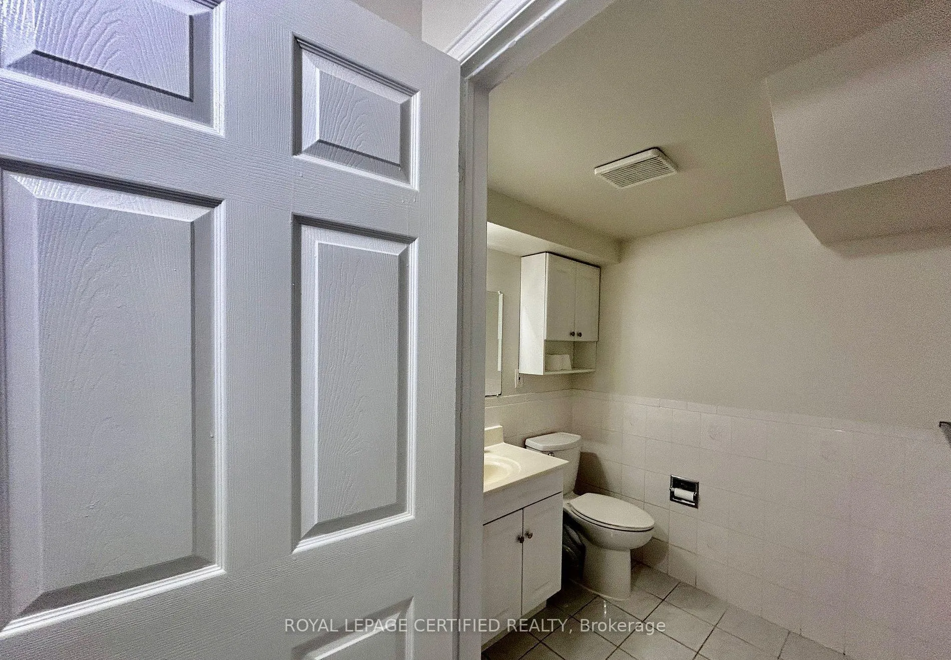 Photo 19 of Unit Bsmt, 961 Stargazer Drive, Mississauga, East Credit — HOMEH